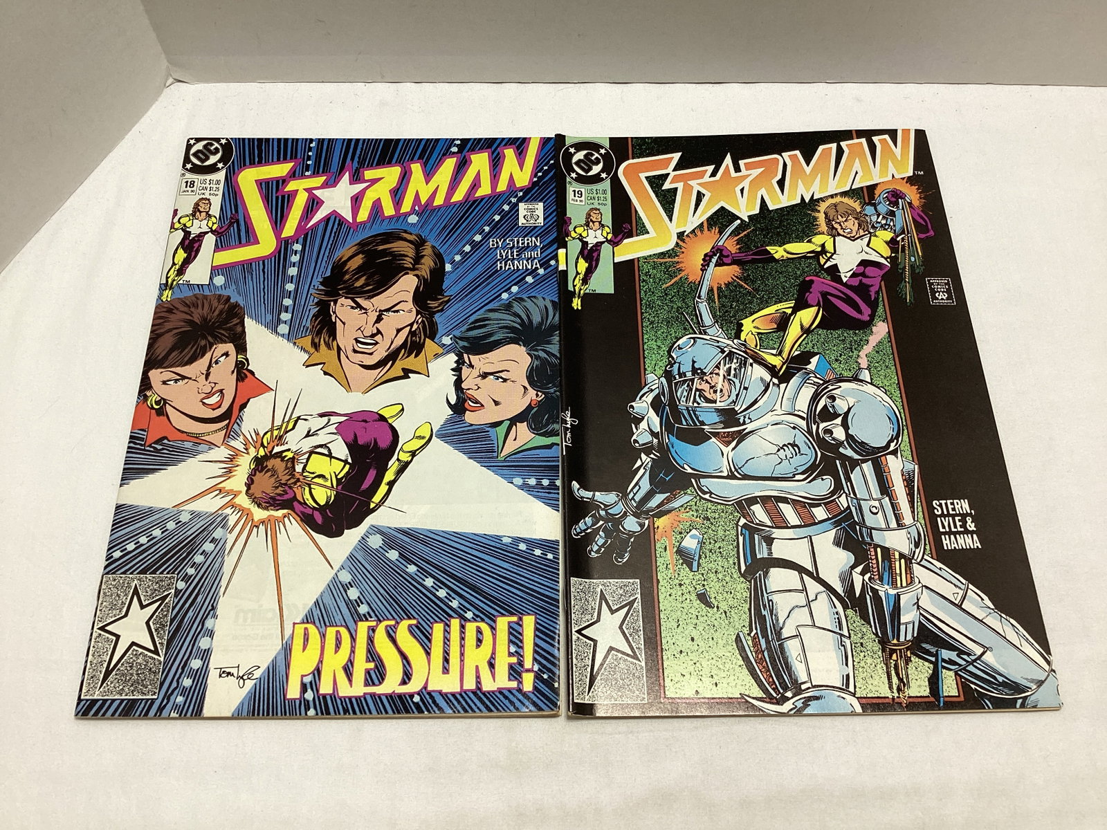 10 Starman DC Comic Books - 6