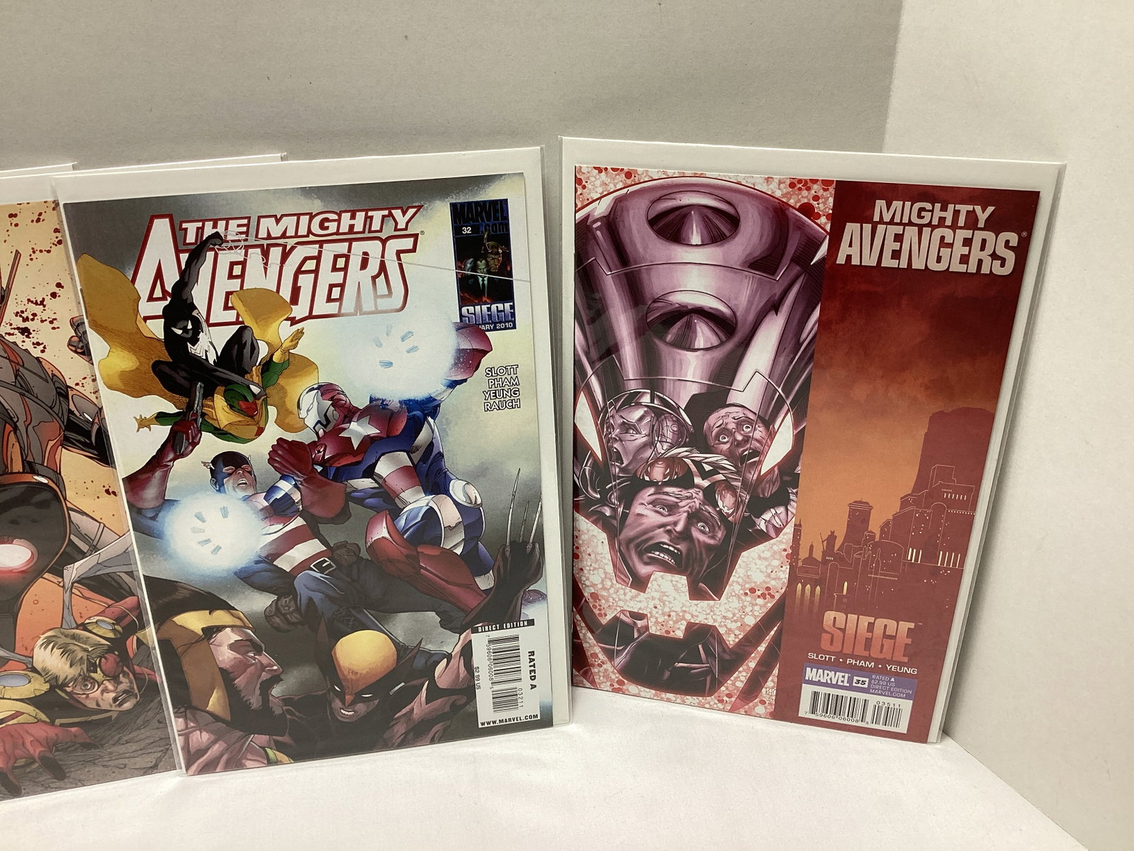 Six Mighty Avengers Marvel Comic Books - 2