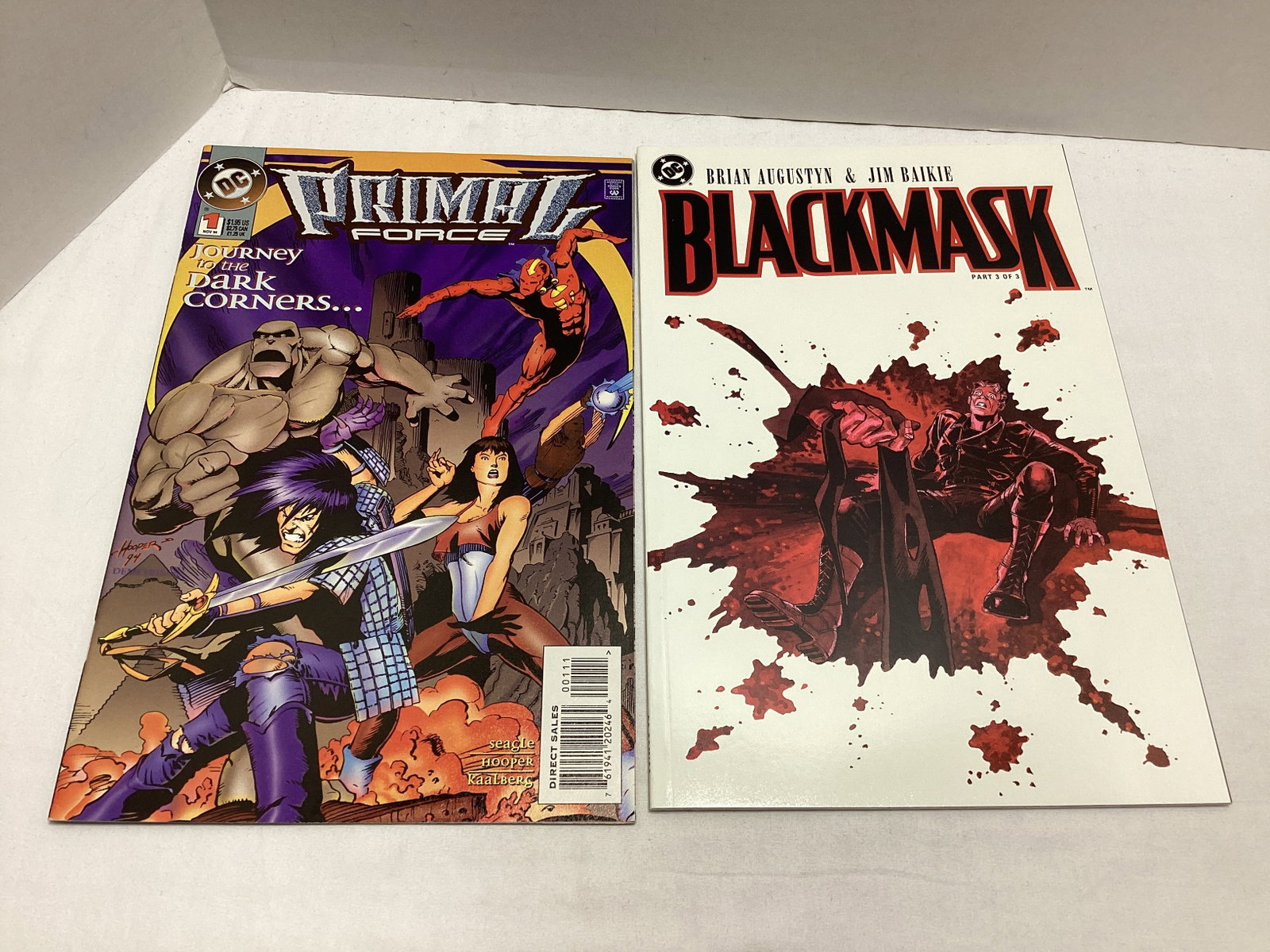 10 DC Comic Books - 6