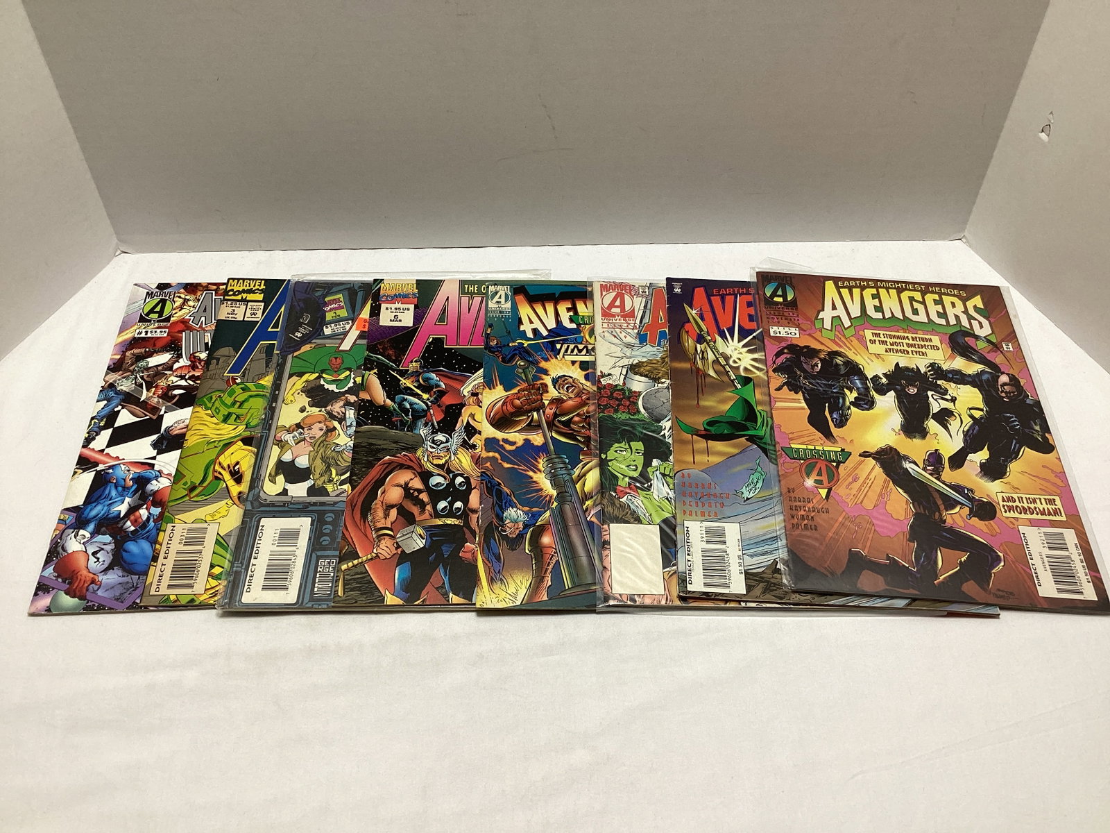 Eight Avengers Marvel Comic Books (1 of 5)