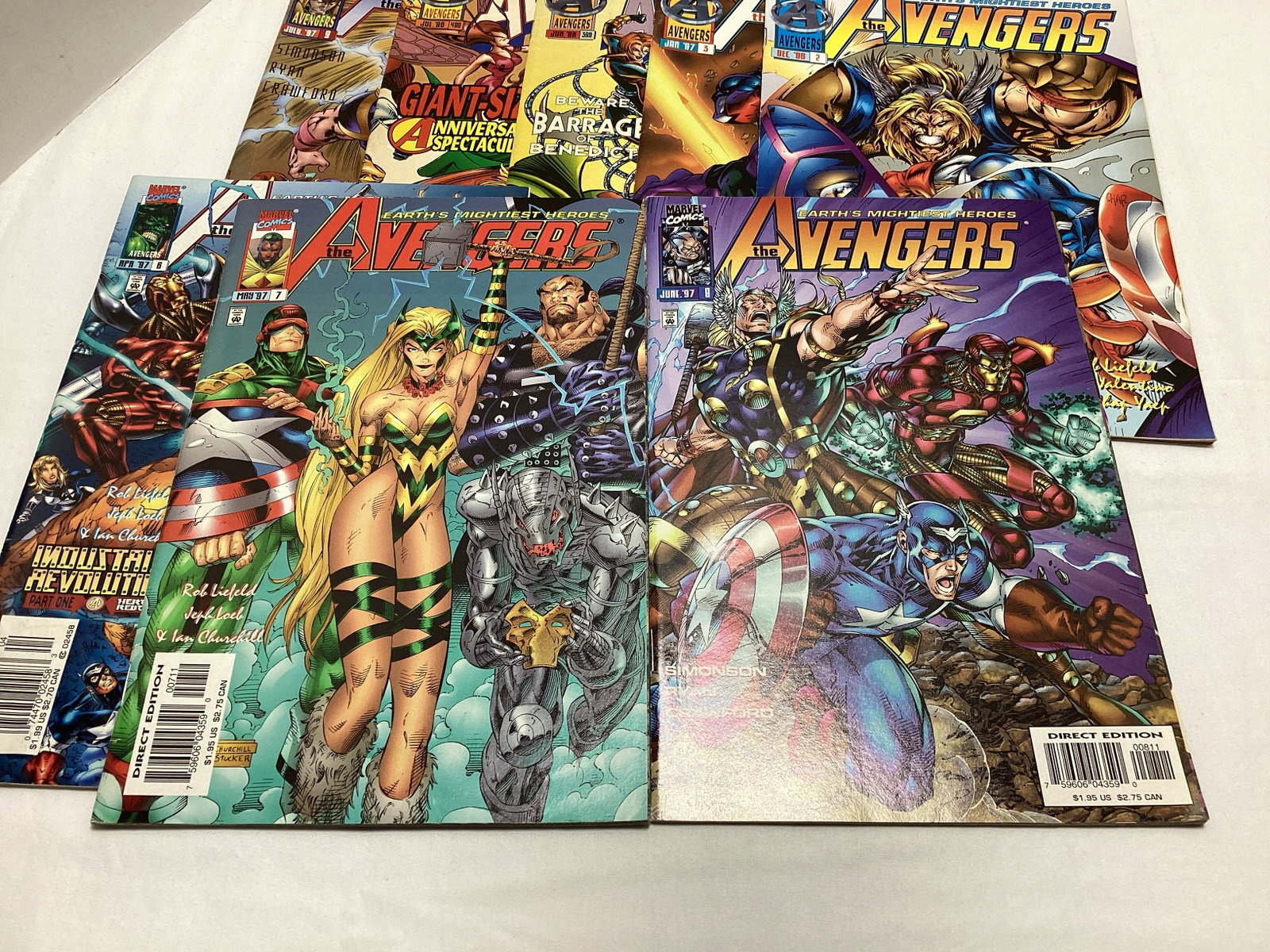 10 Avengers Marvel Comic Books - 3