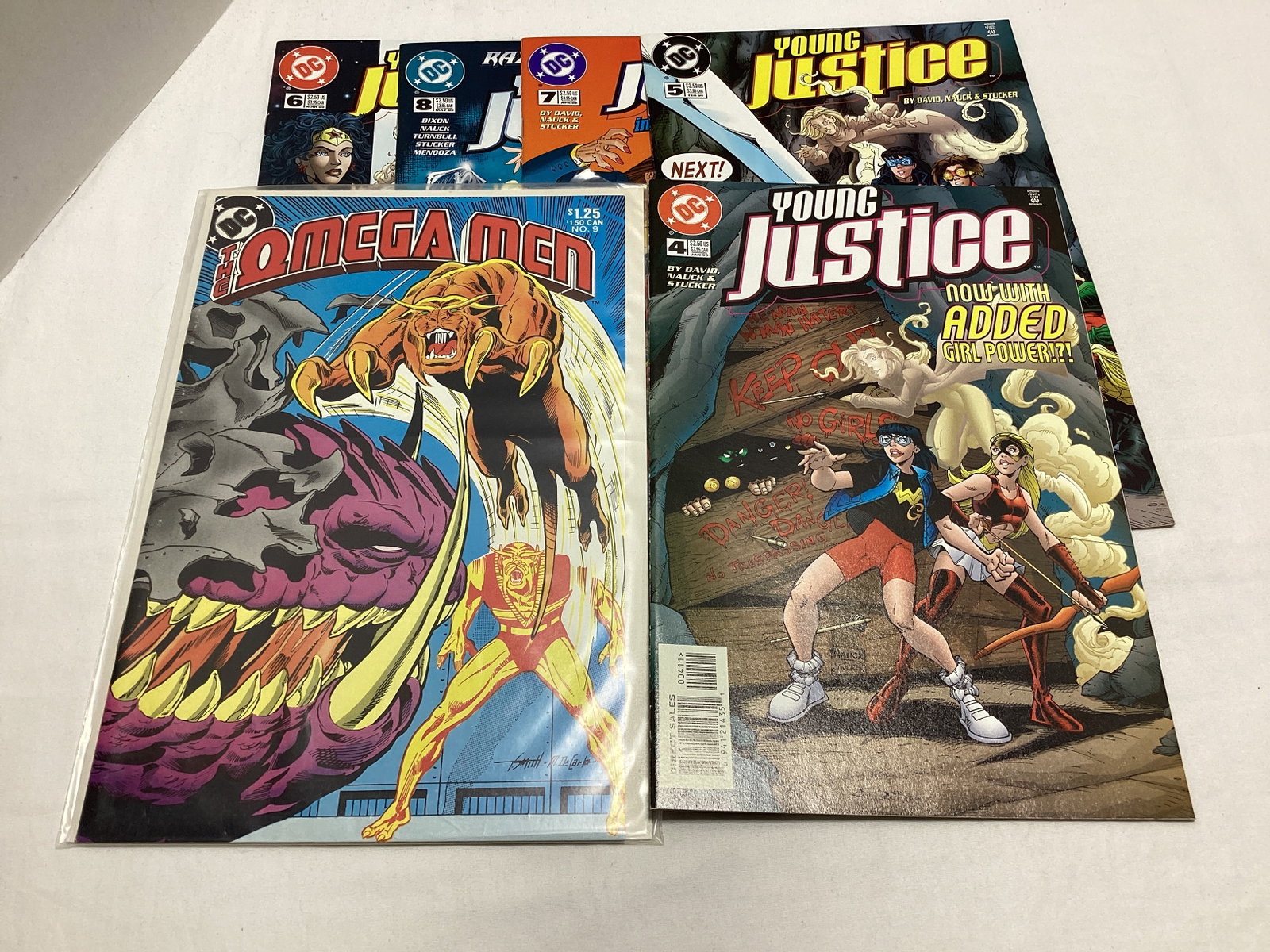 10 DC Comic Books - 4