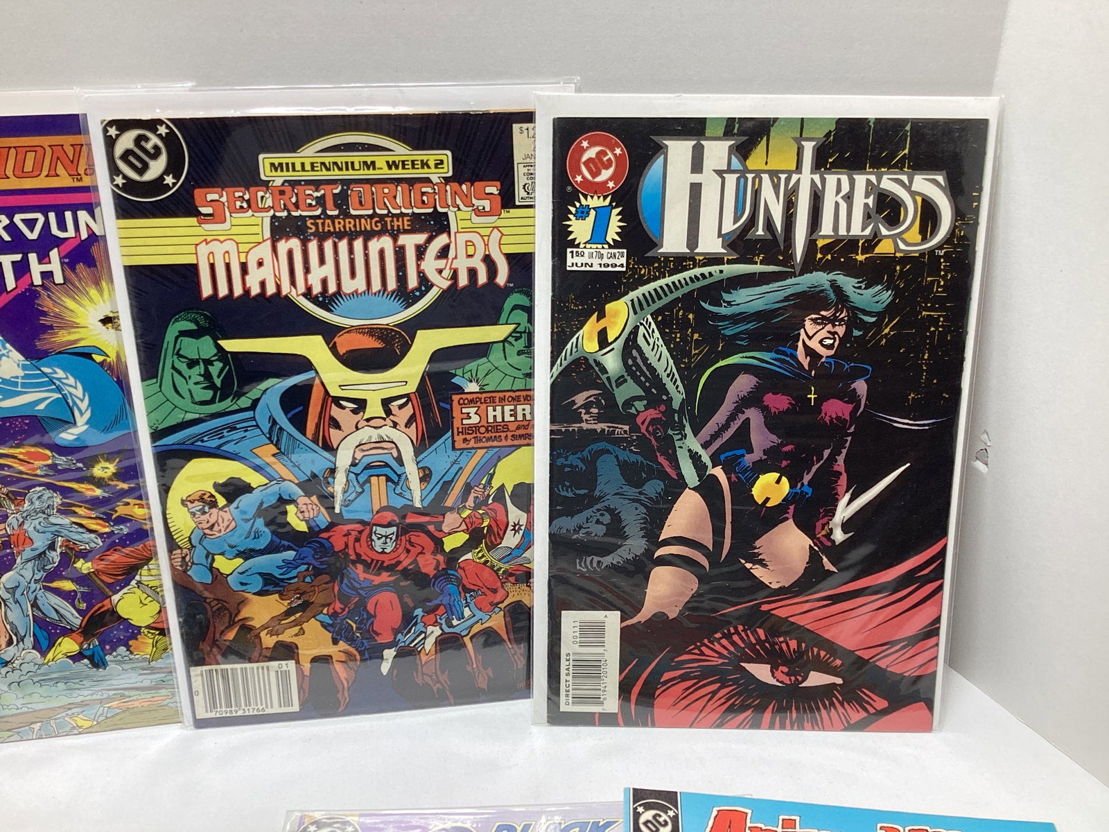 10 DC Comic Books - 2