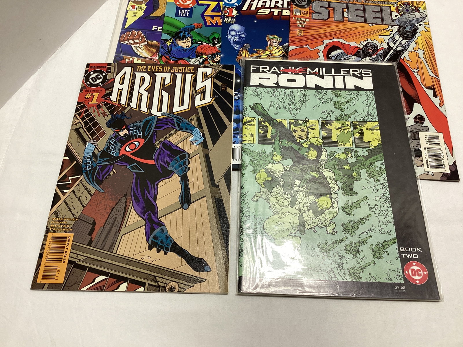 10 DC Comic Books - 4