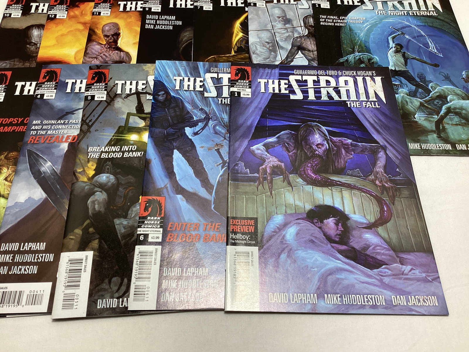 13 Strain Dark Horse Comic Books - 2