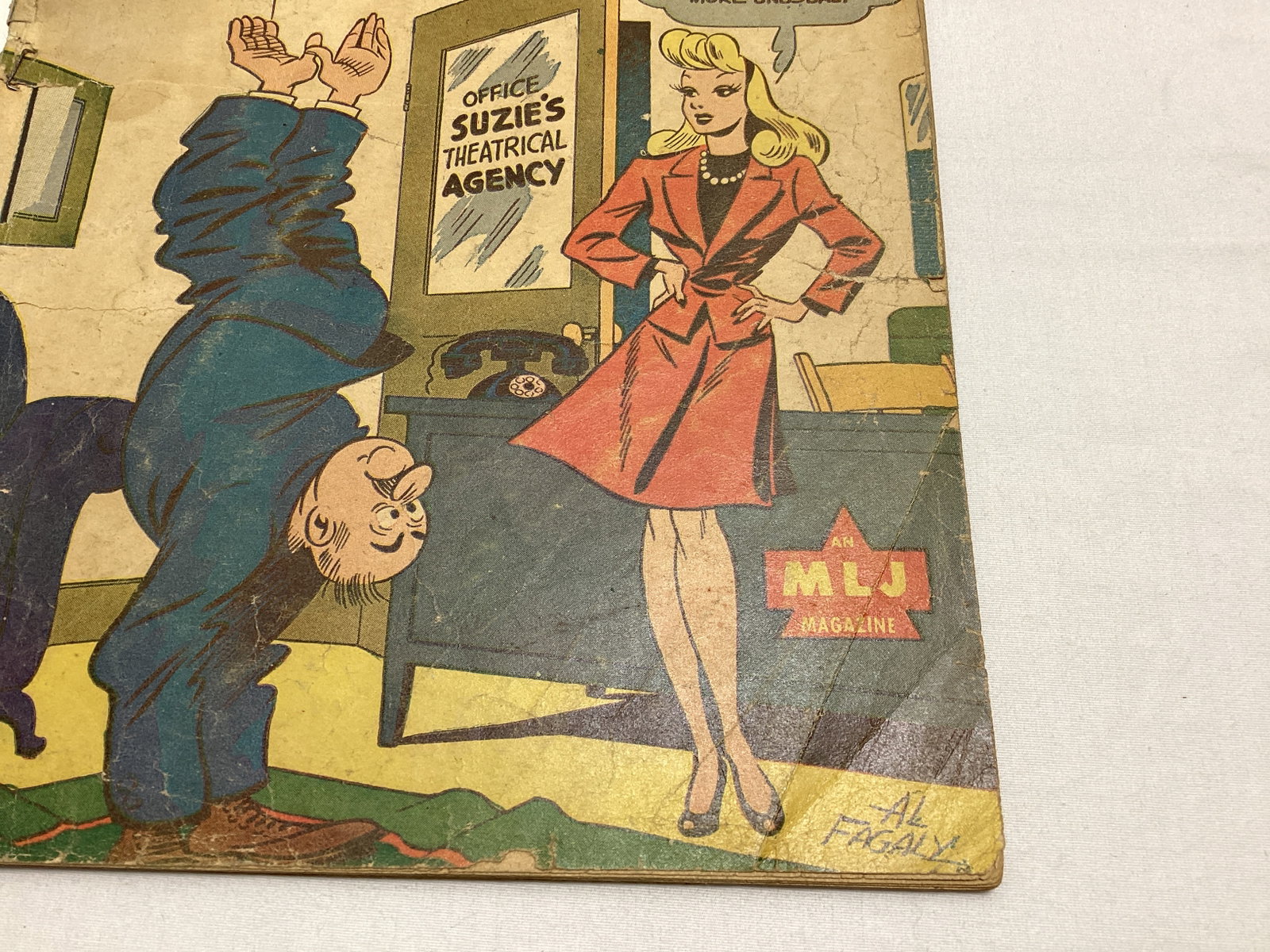 Suzie Comics 50 Comic Book - 5