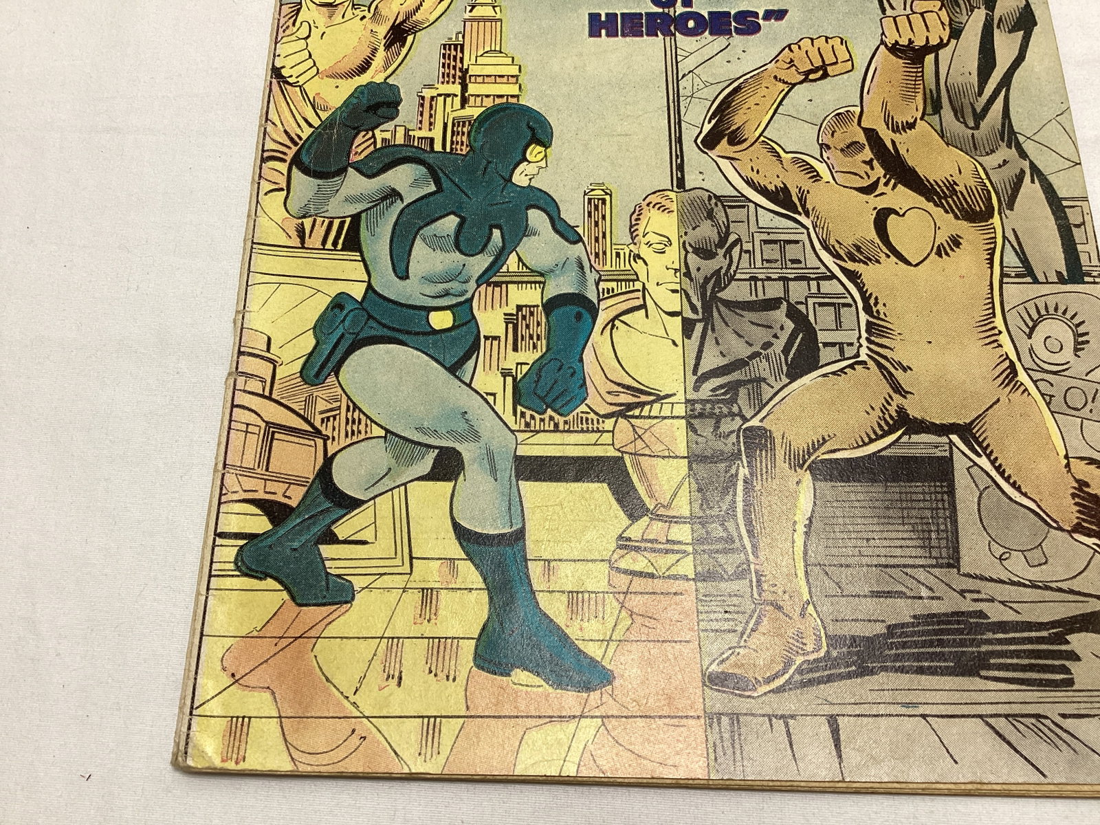 Blue Beetle 5 Charlton Comic Book - 4