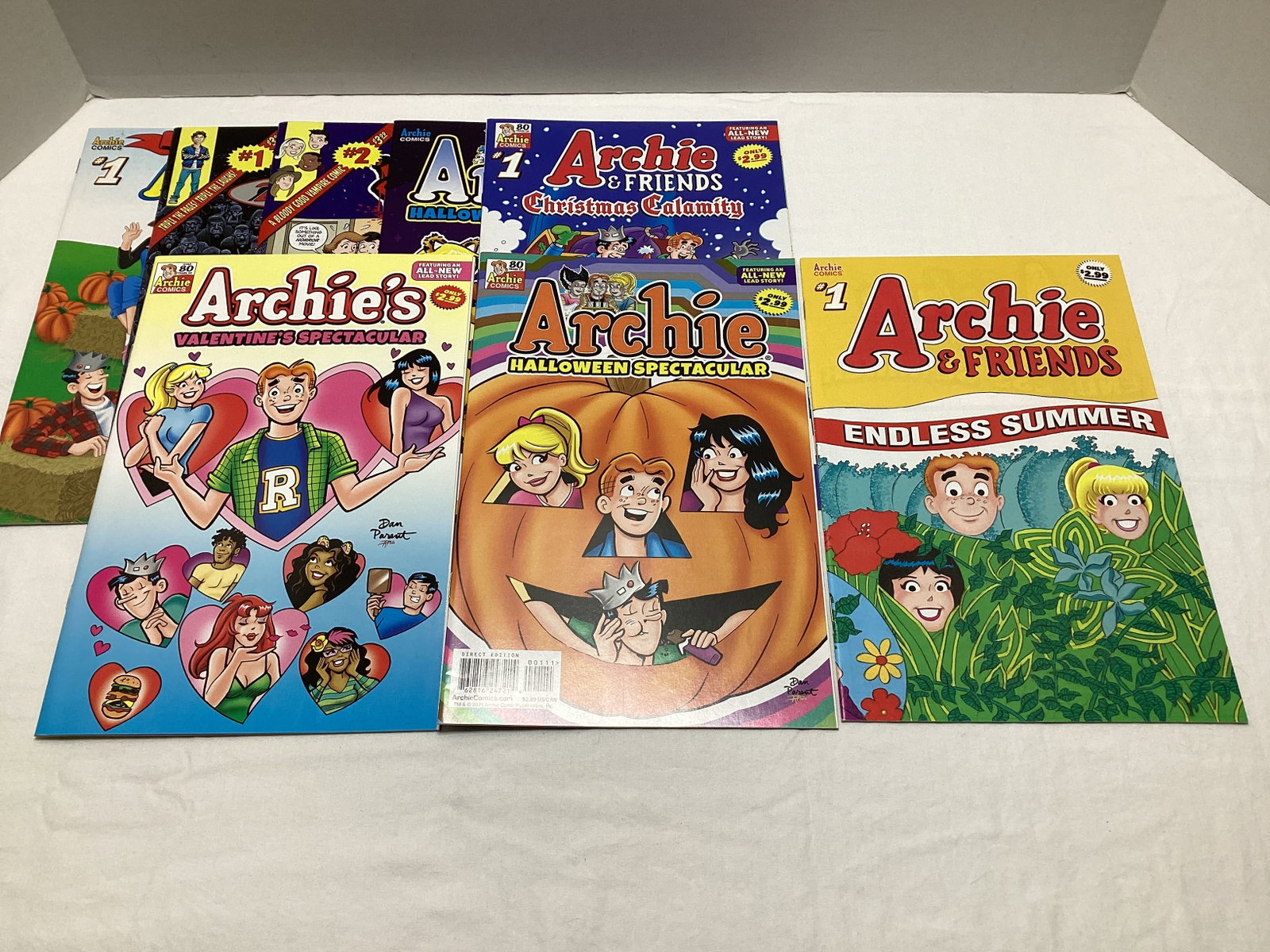 Eight Archie Comic Books - 2