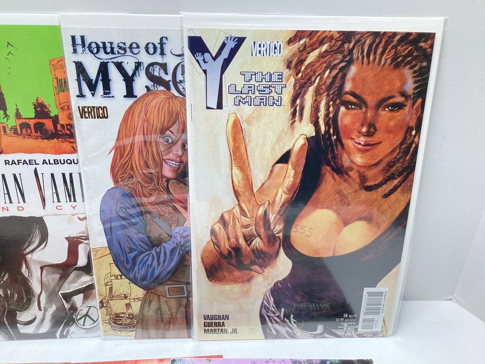 Eight Vertigo Comic Books - 2