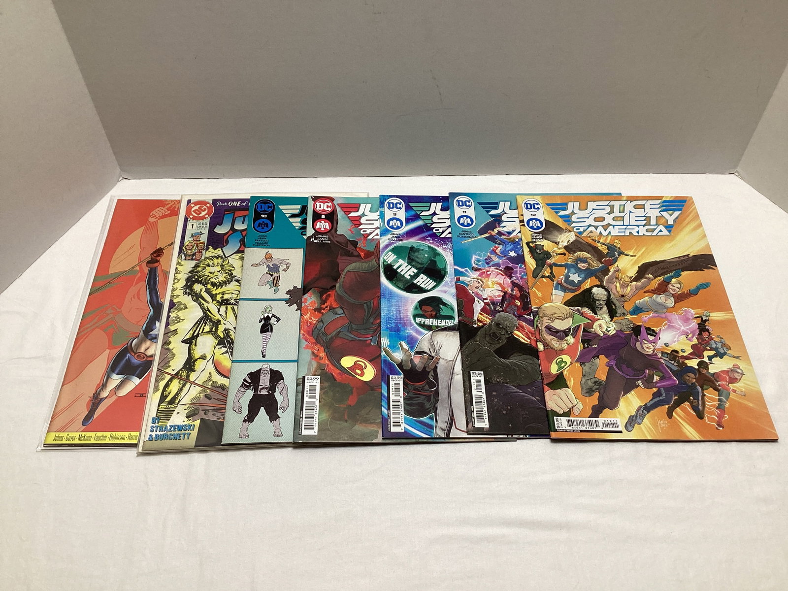 Seven Justice Society of America DC Comic Books: .