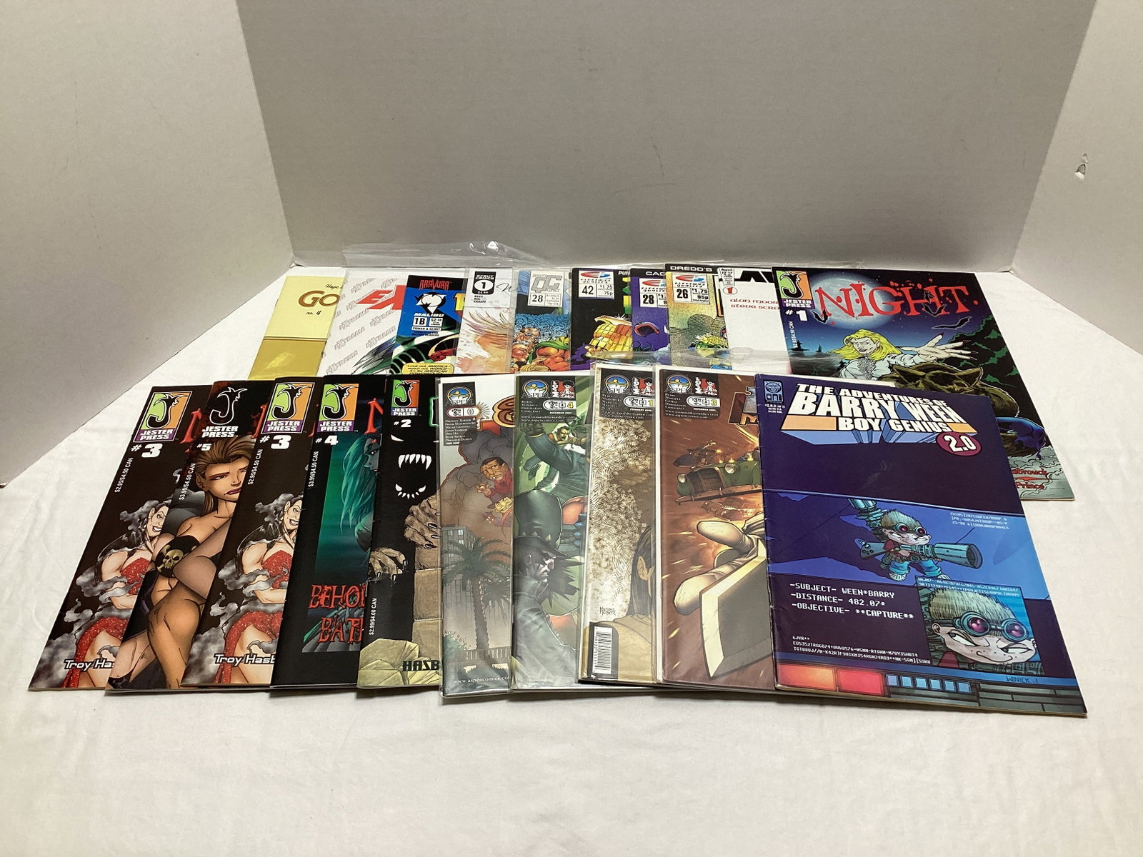 20 Comic Books: .