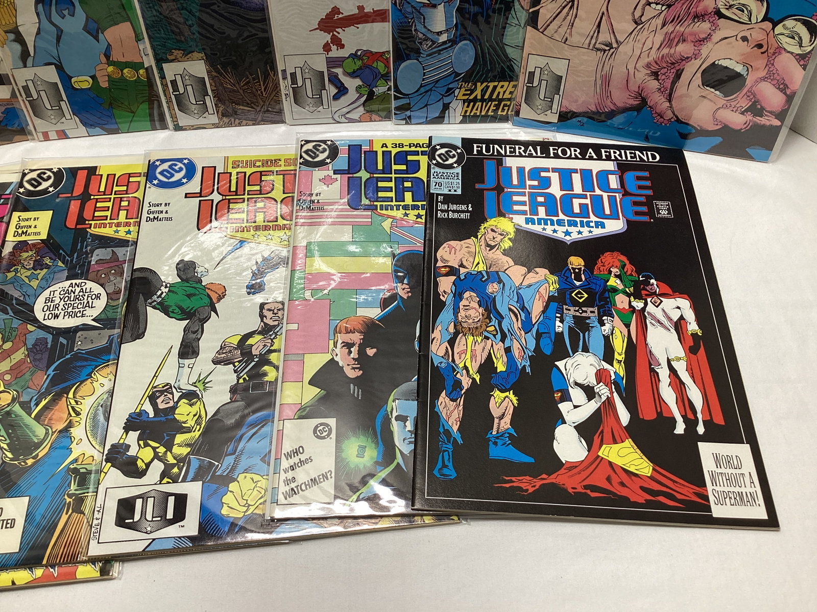13 Justice League of America DC Comic Books - 5