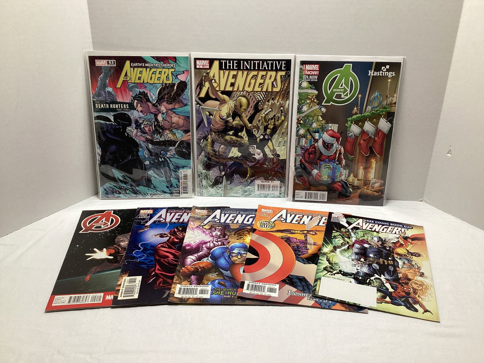 Eight Avengers Marvel Comic Books (1 of 4)