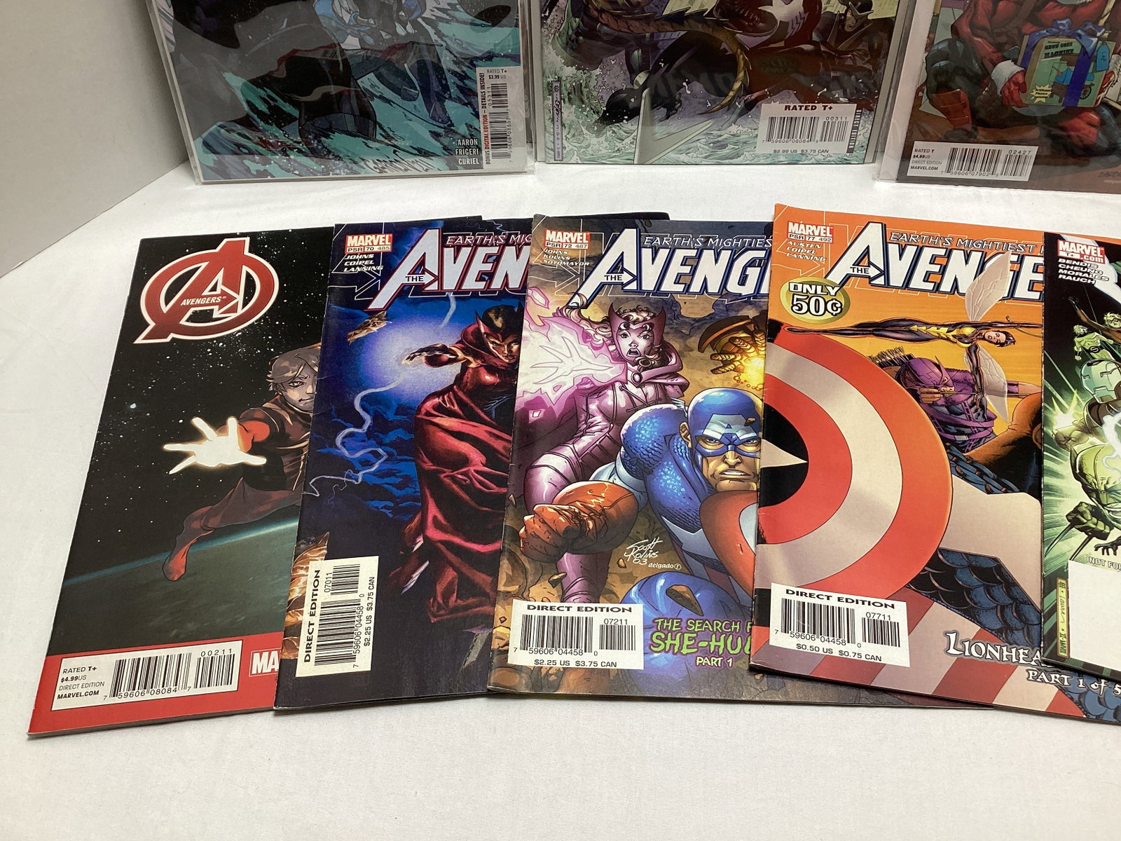 Eight Avengers Marvel Comic Books - 3