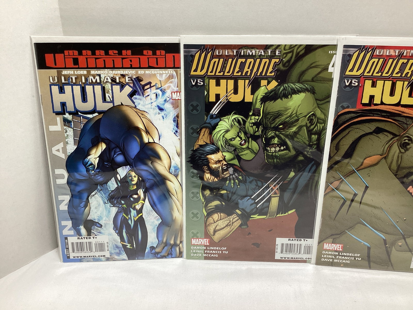 Four Hulk Marvel Comic Books - 3