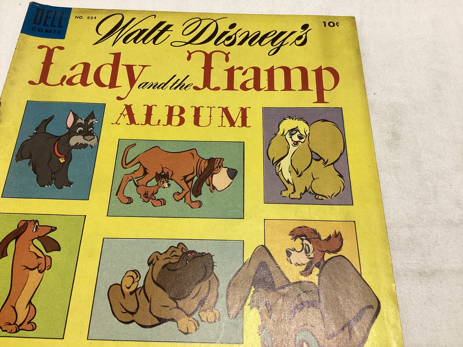 Dell Four Color 634 Walt Disney's Lady and the Tramp Album Comic Book - 3