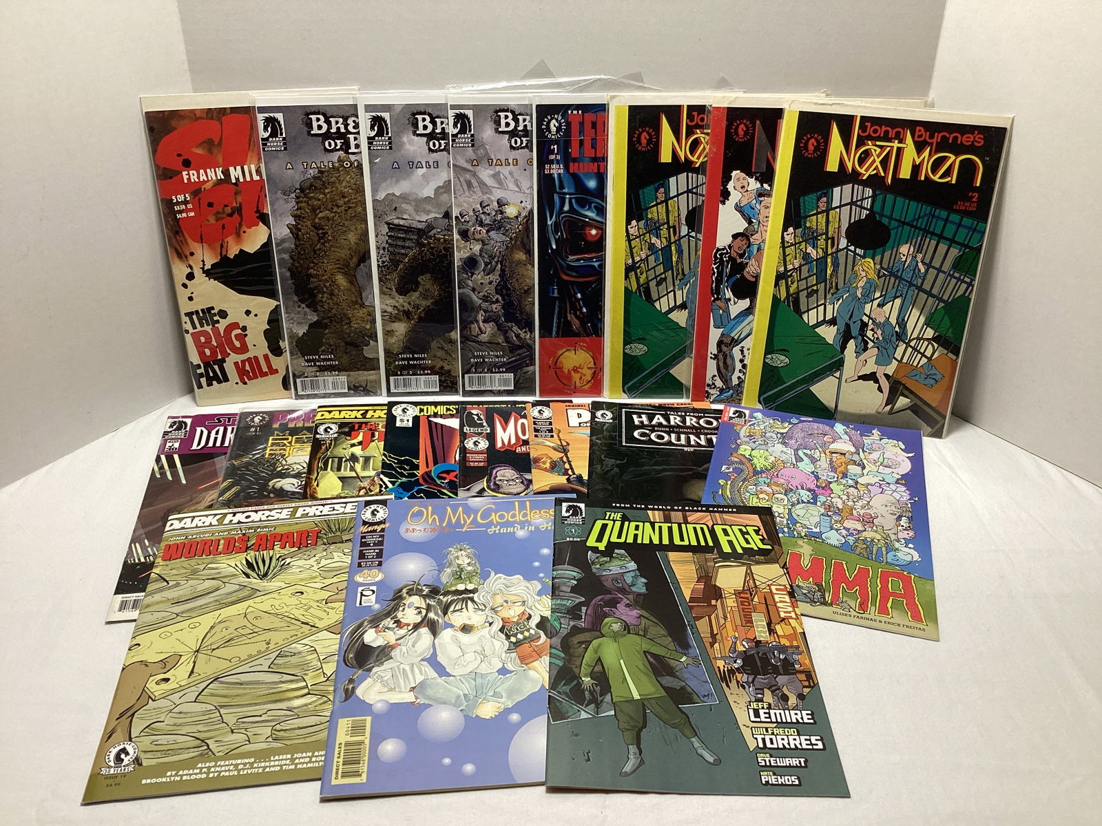 Dark Horse Comic Books: .