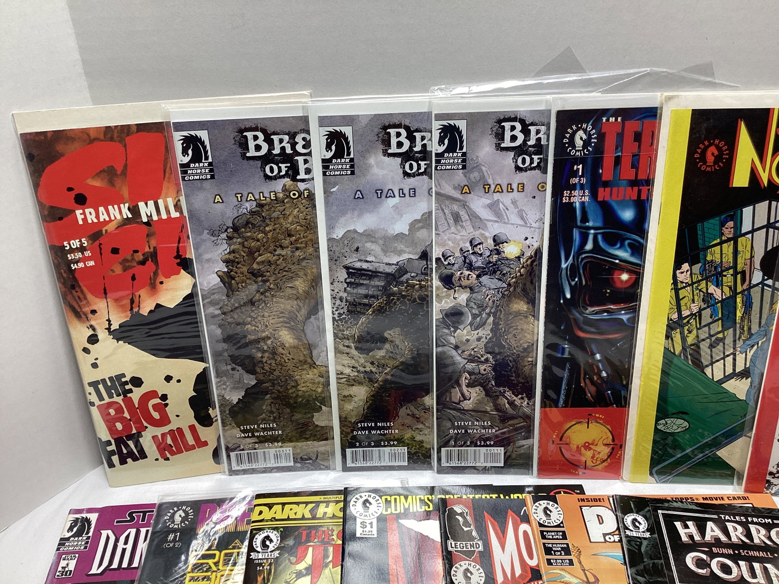 Dark Horse Comic Books - 6