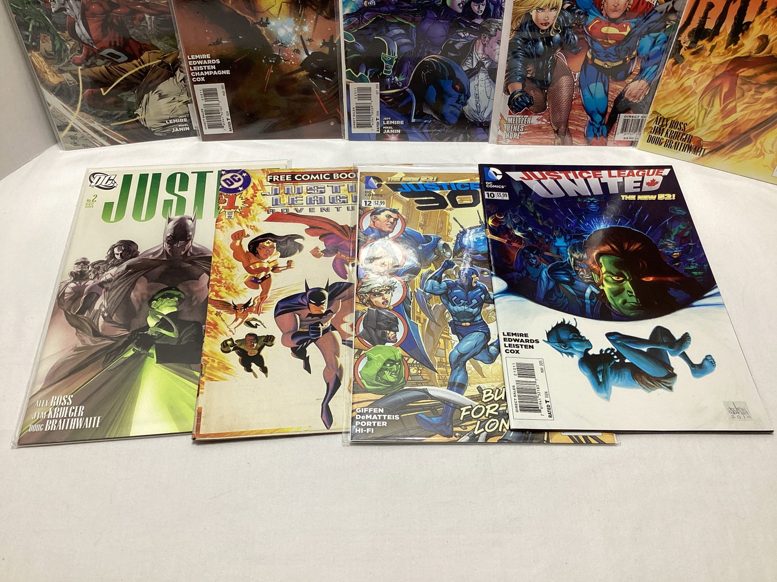Nine Justice League DC Comic Books - 4