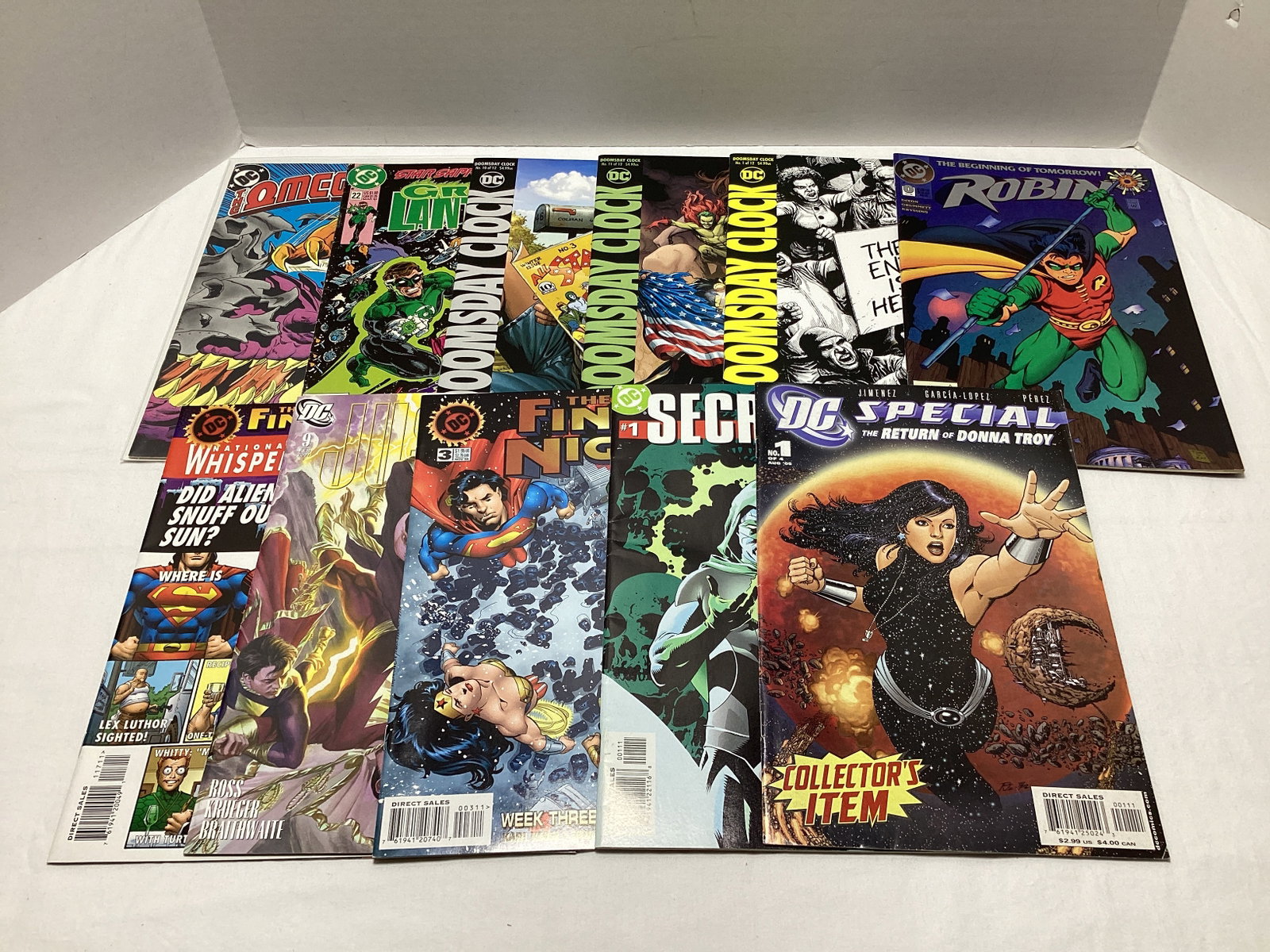 11 DC Comic Books (1 of 5)