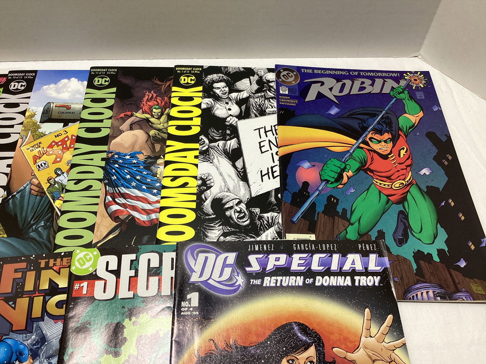 11 DC Comic Books - 4