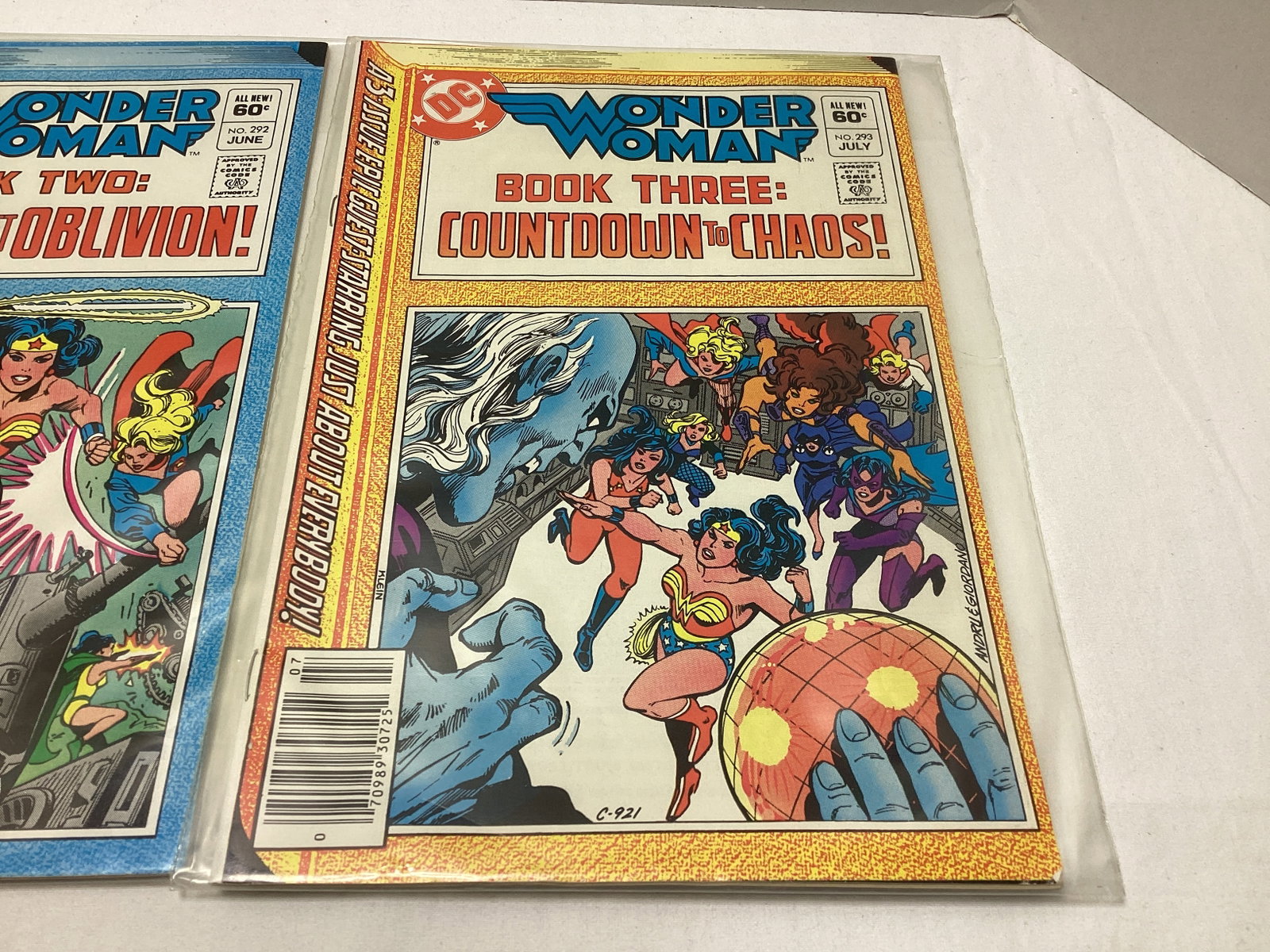 Three Wonder Woman DC Comic Books - 4