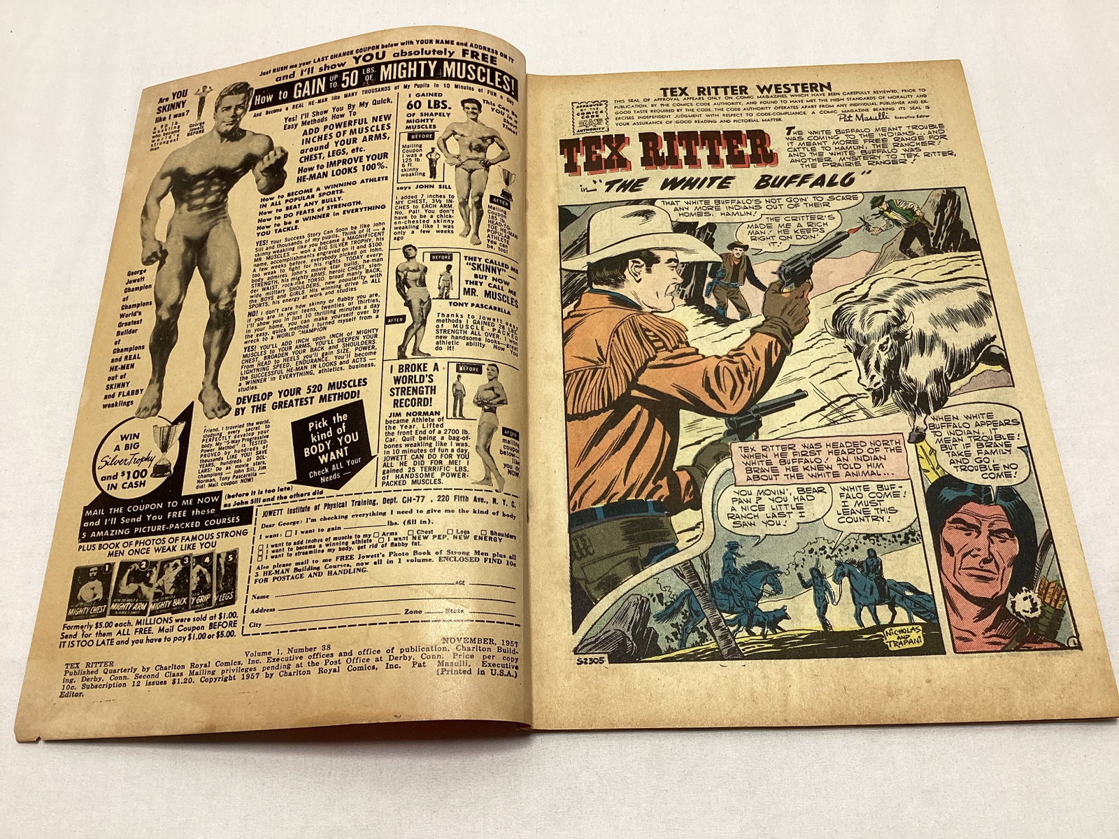 Tex Ritter Western 38 Charlton Comic Book - 6