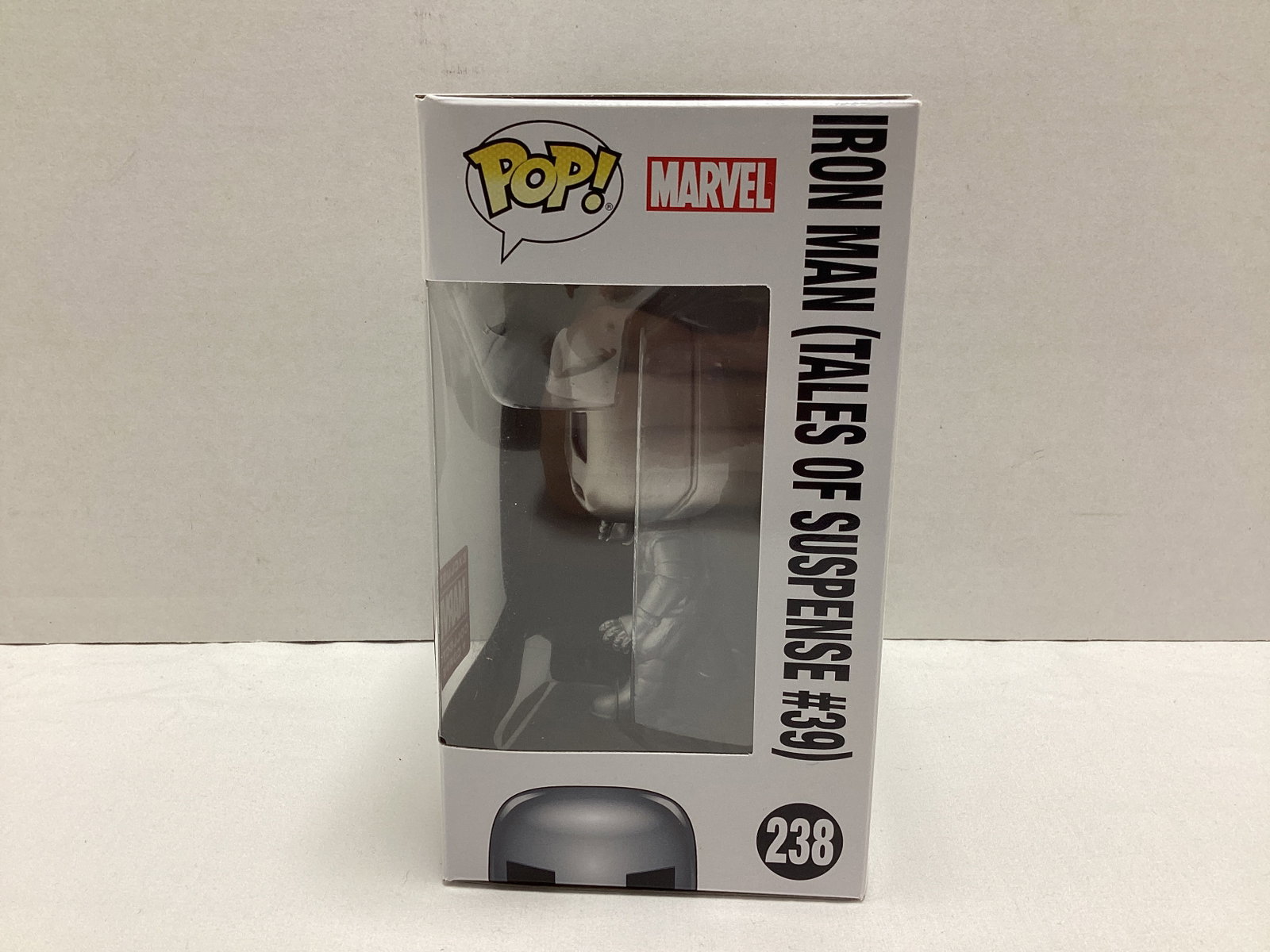 Iron Man (Tales of Suspense 39) First Appearance Marvel Collector Corps Funko Pop - 3