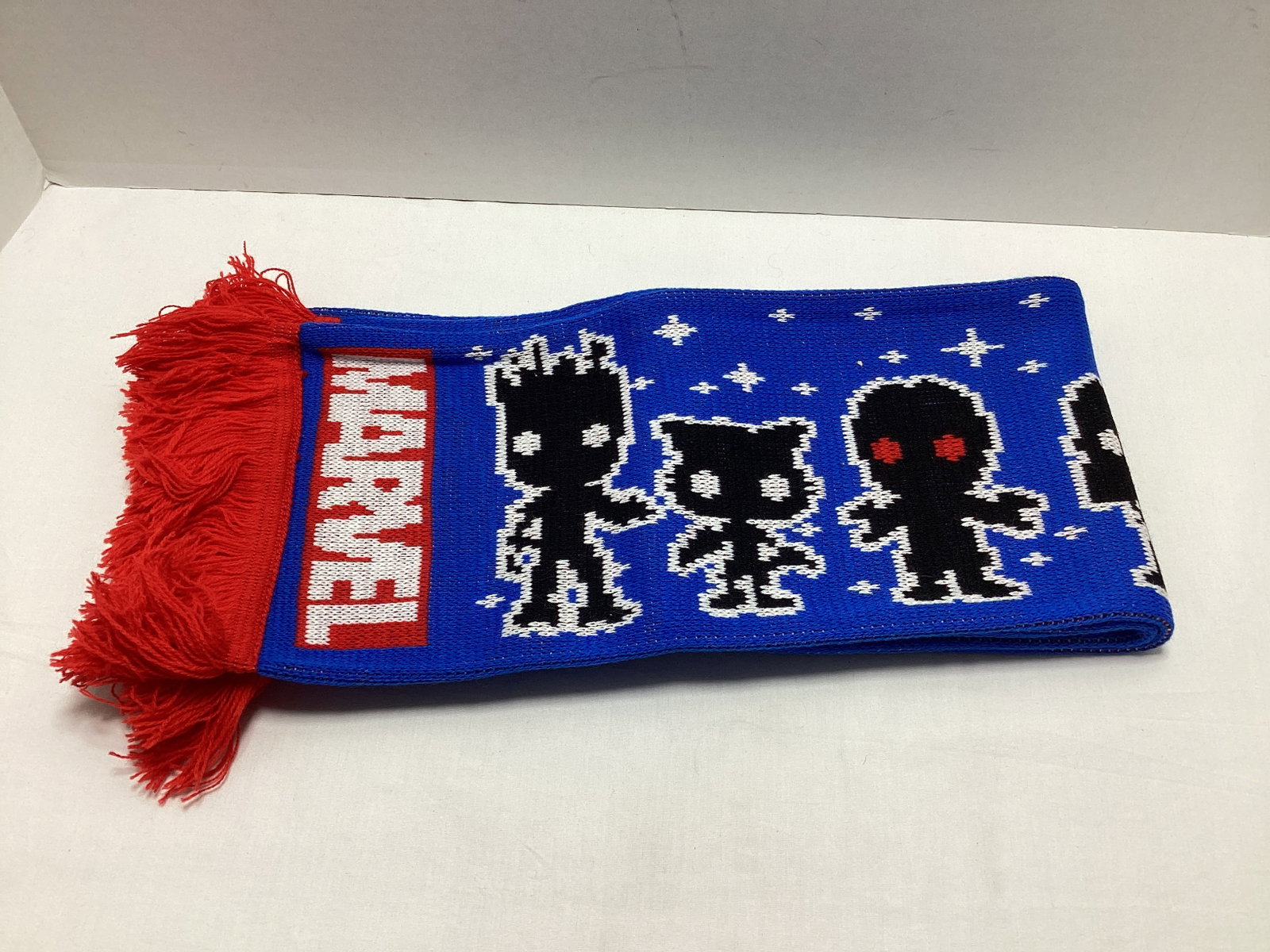 Guardians of the Galaxy Marvel Collector Corps Funko Pop Scarf - 2