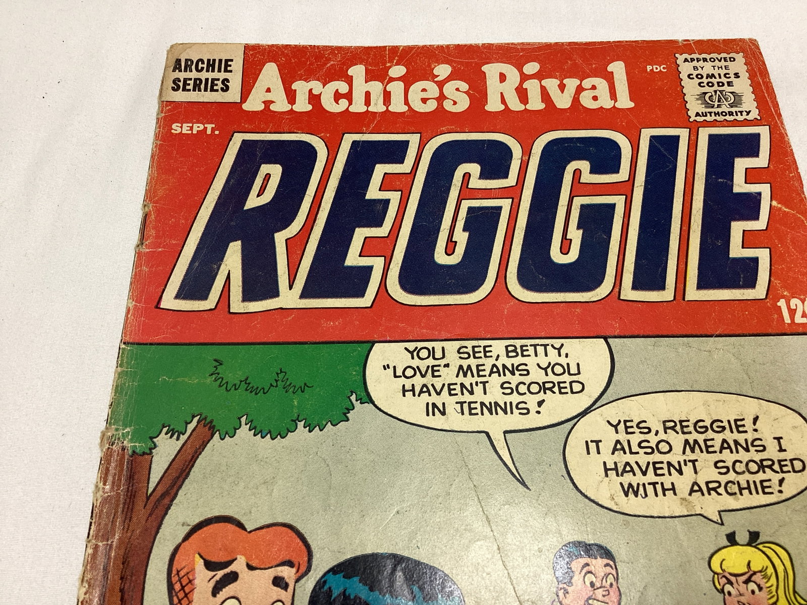 Archie's Rival Reggie 15 Comic Book - 2
