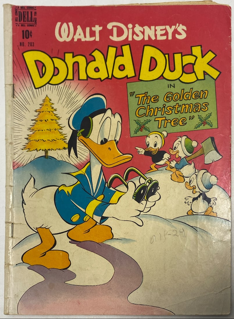 Dell Four Color 203 Walt Disney's Donald Duck Comic Book (1 of 8)