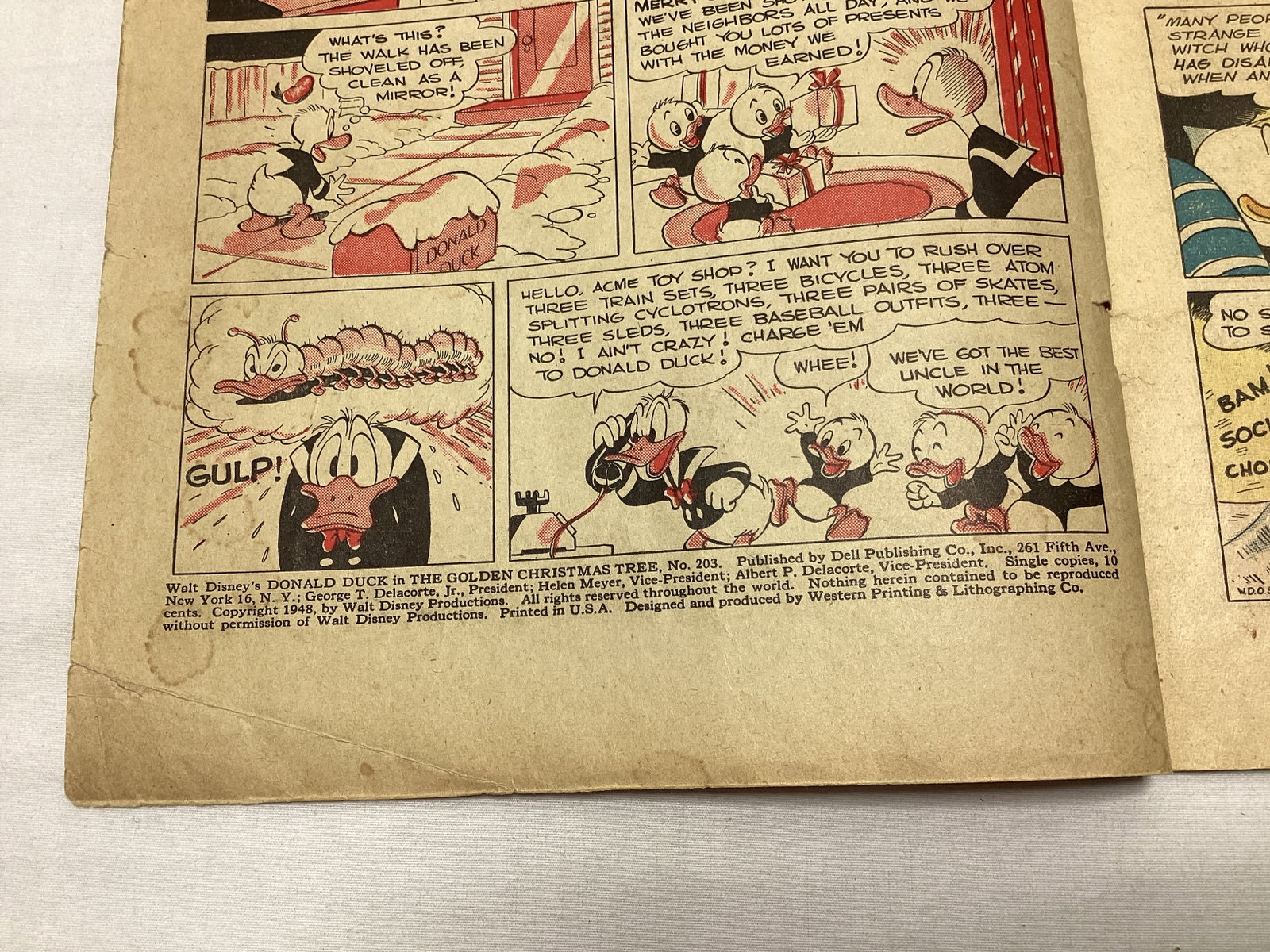 Dell Four Color 203 Walt Disney's Donald Duck Comic Book - 7