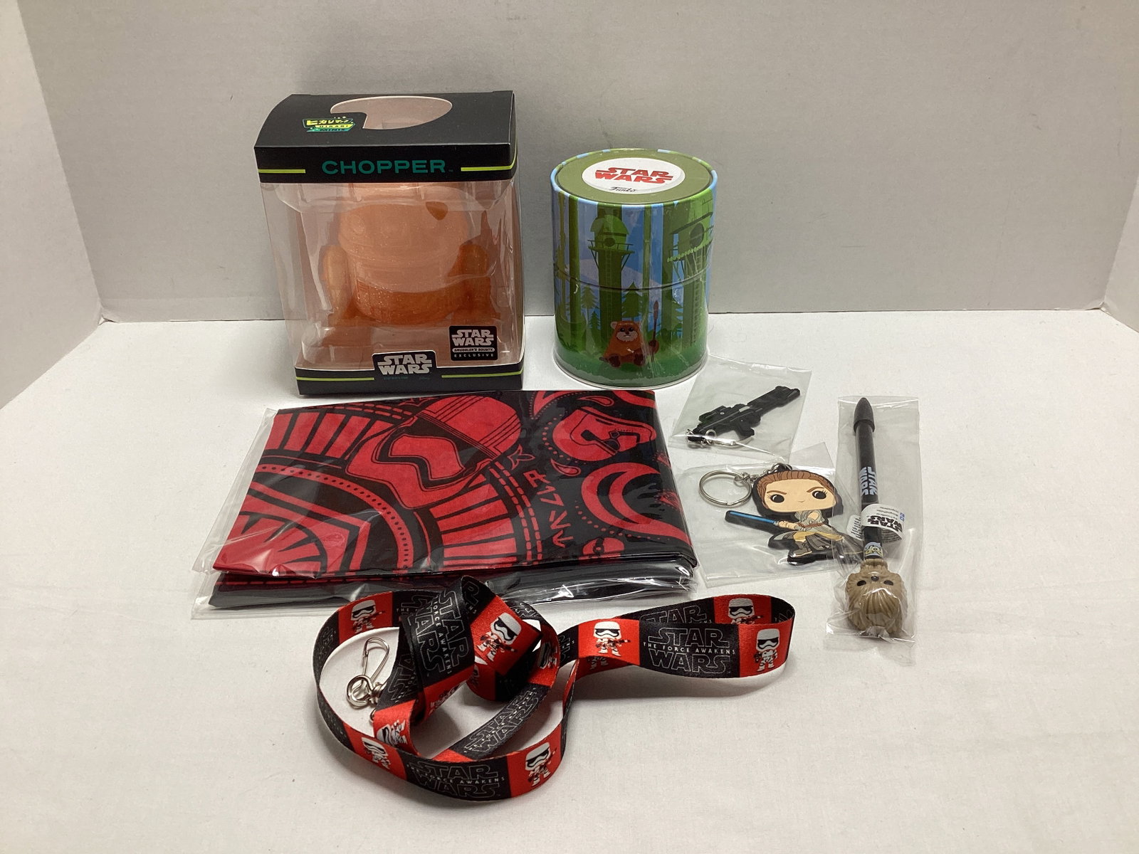 Star Wars Smugglers Bounty Funko Items: .