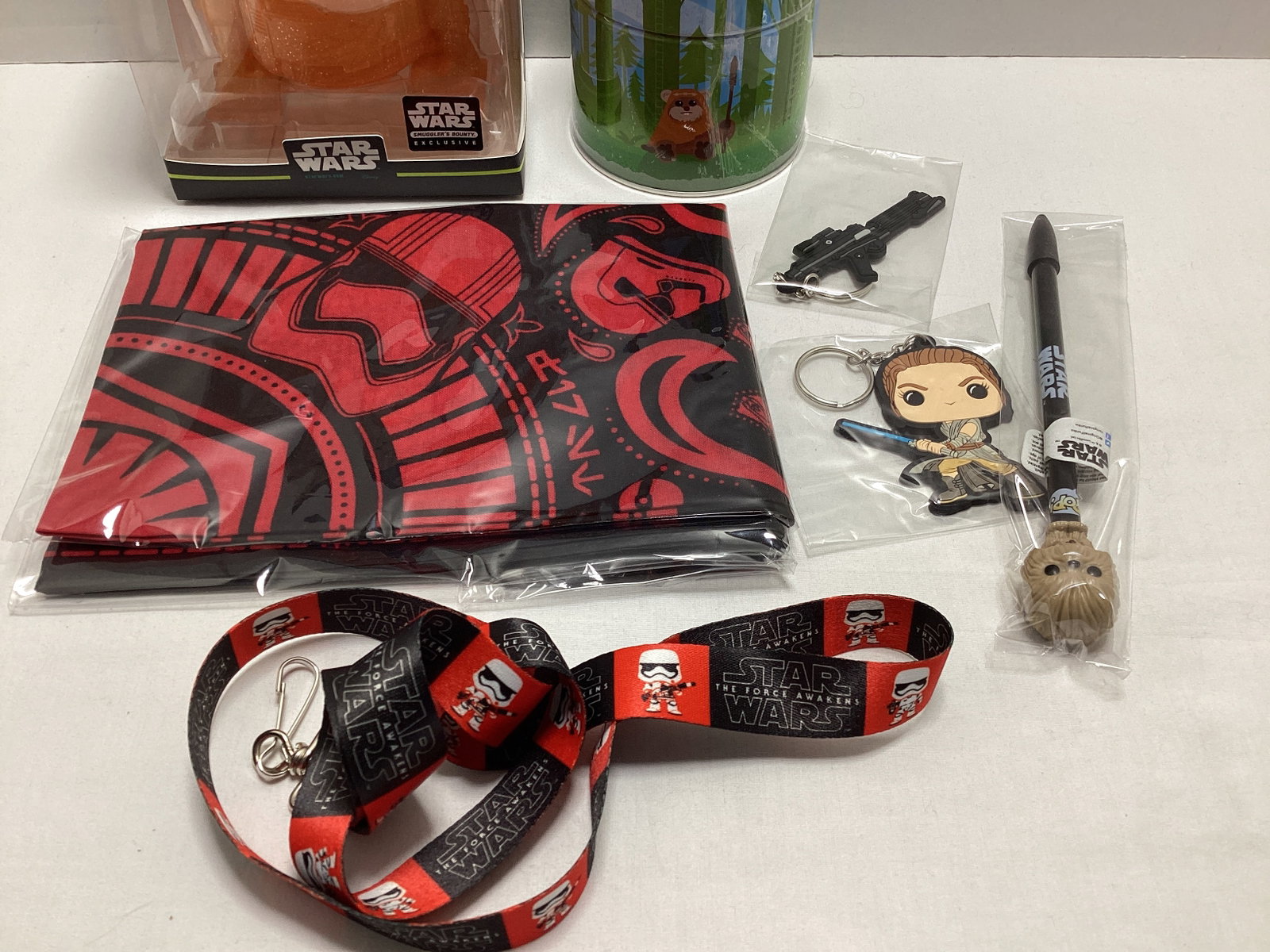 Star Wars Smugglers Bounty Funko Items - 2
