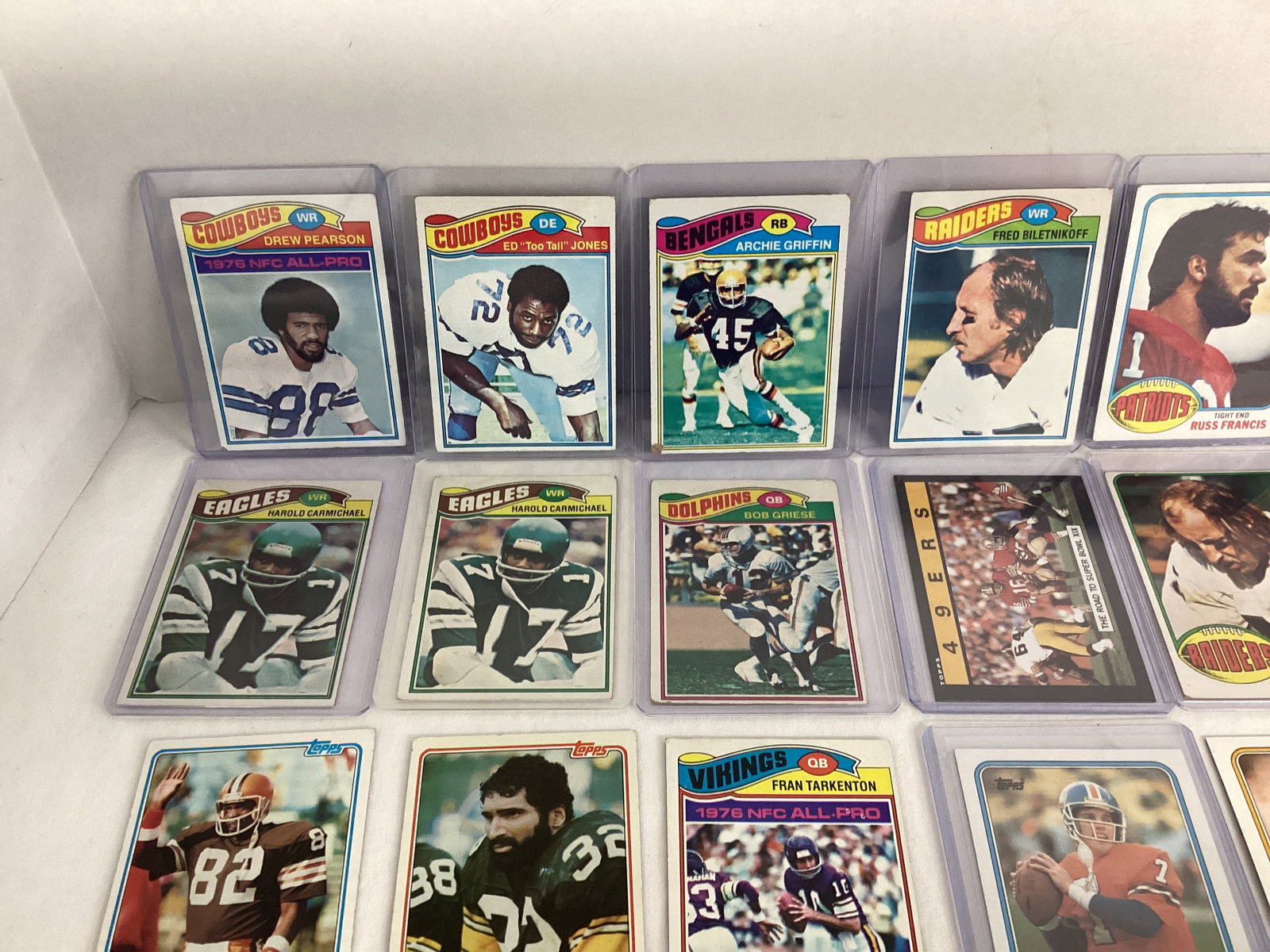 Topps NFL Football Cards - 2
