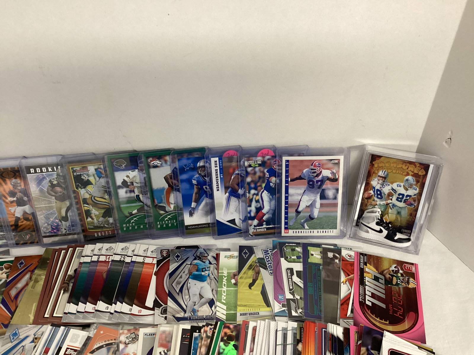 NFL Football Cards - 9