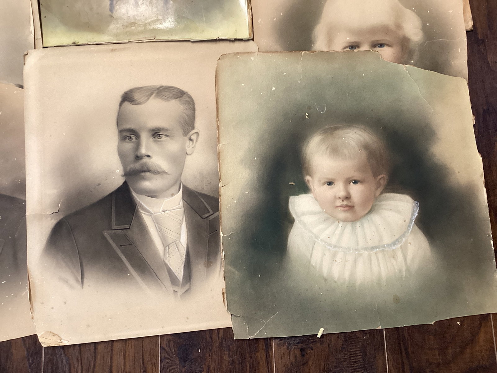 Large Antique Portraits - 2