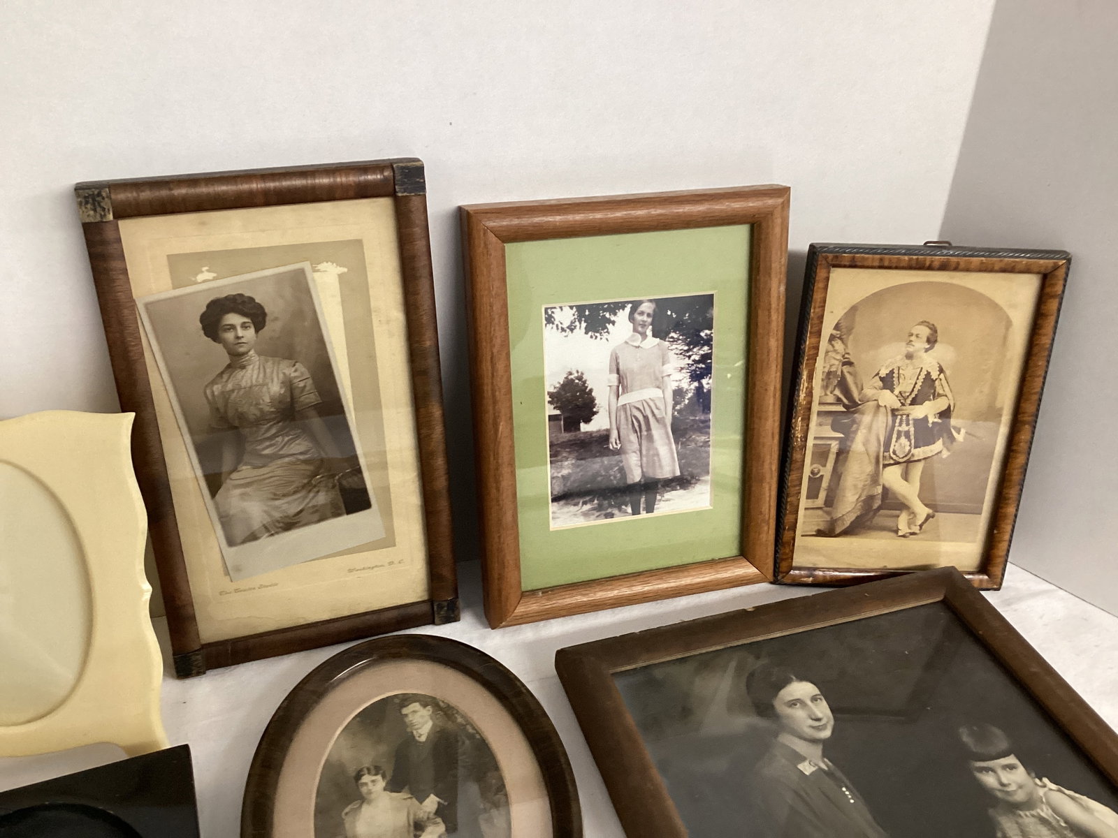 Framed Photos, Frames, and Daguerreotypes - 5