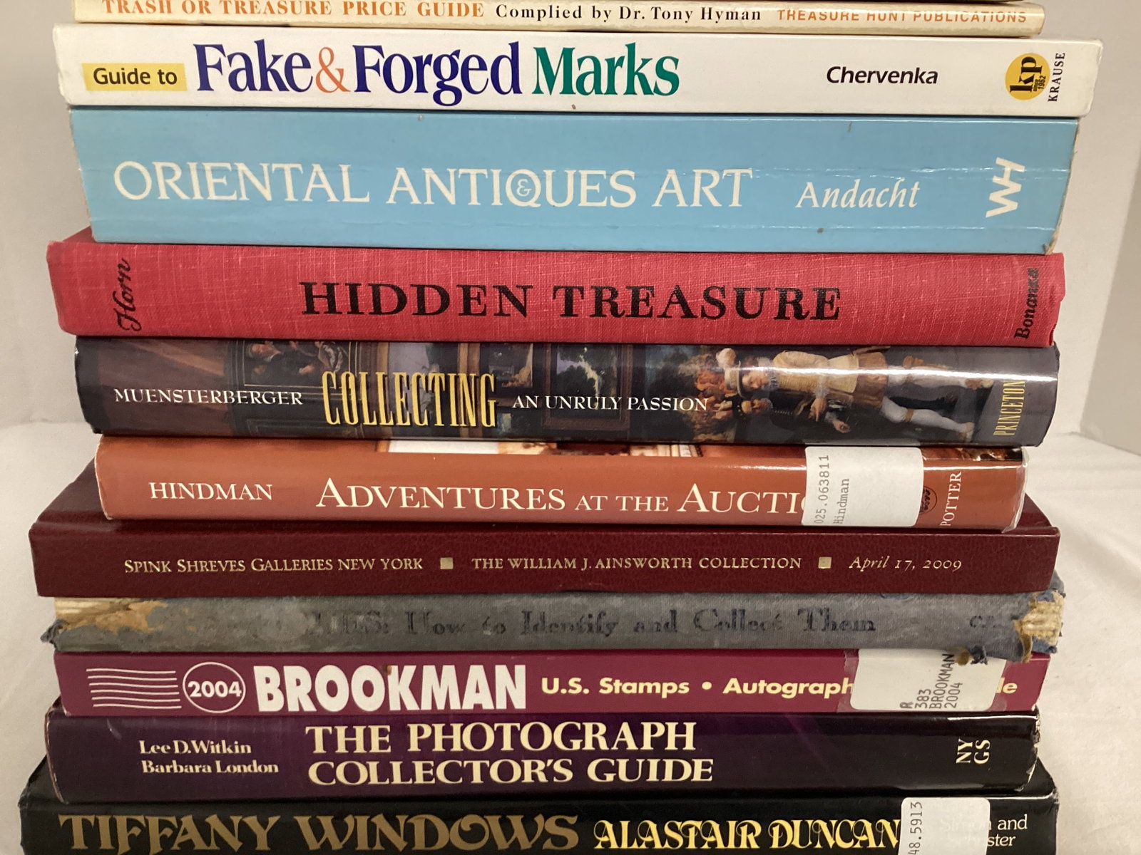 Collecting, Auction, Antiques, and Reference Books - 4
