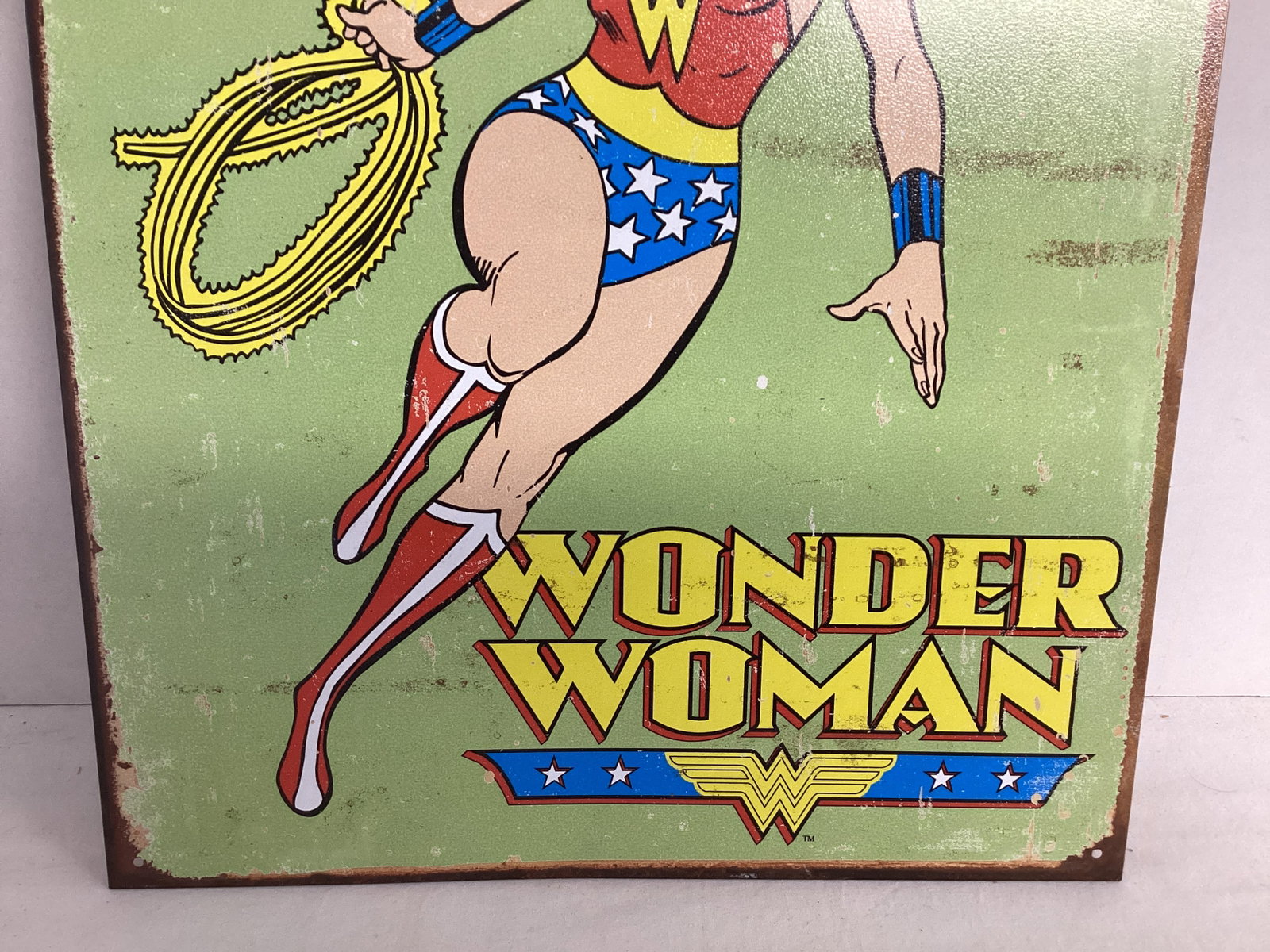 Metal Wonder Woman Sign - 3