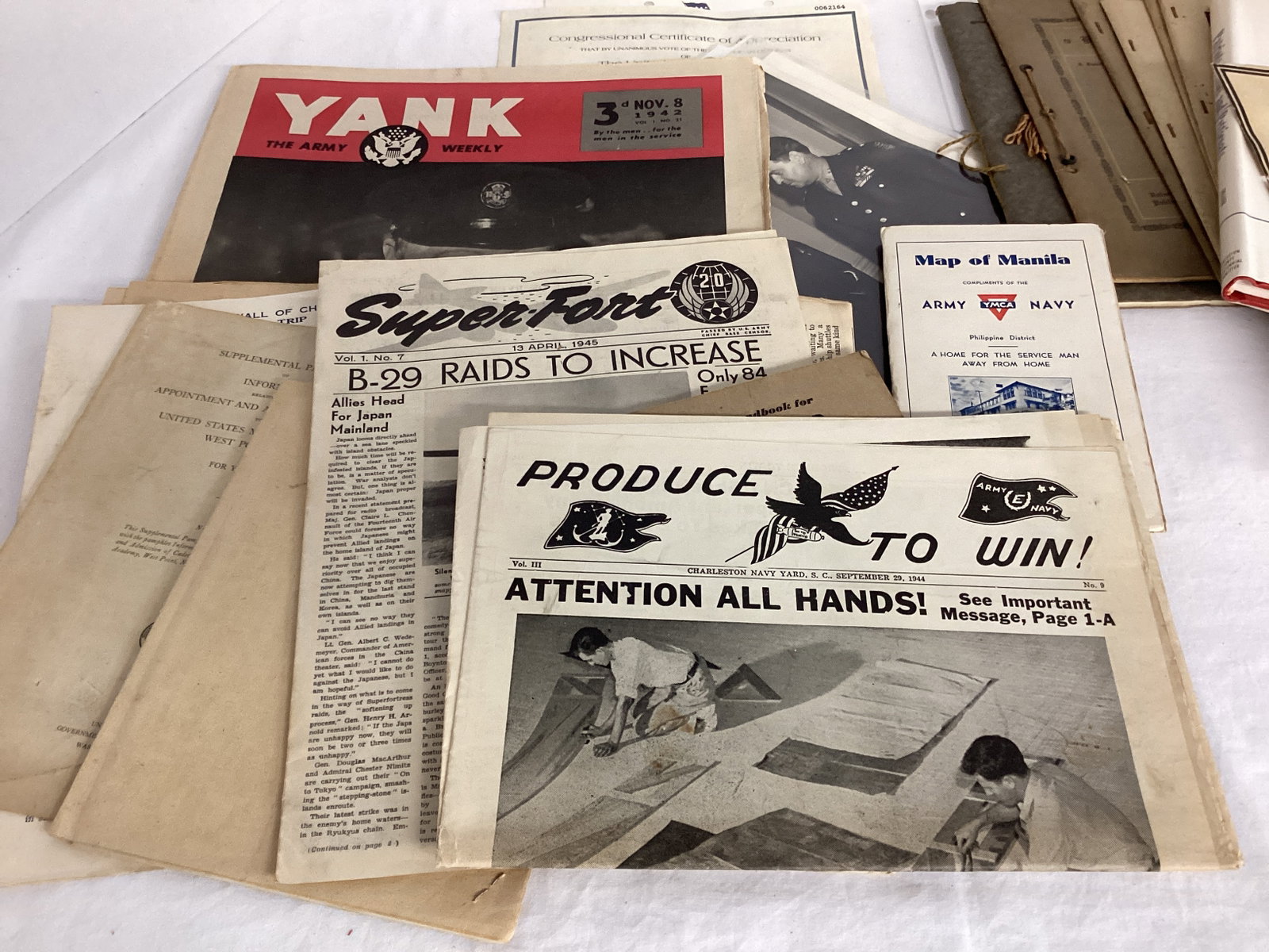 Military and Patriotic Advertisements, Magazines, Pamphlets, and More - 6