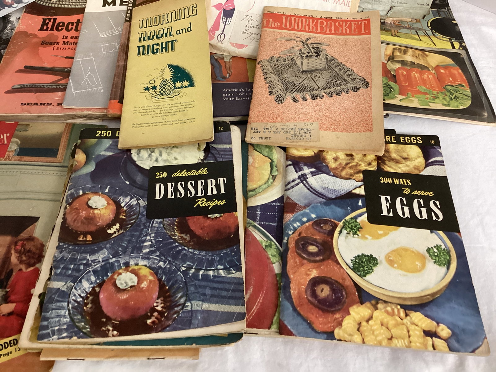 Sewing Patterns, Manuals, Cook Books, How-To Books, Crafting, and More - 4