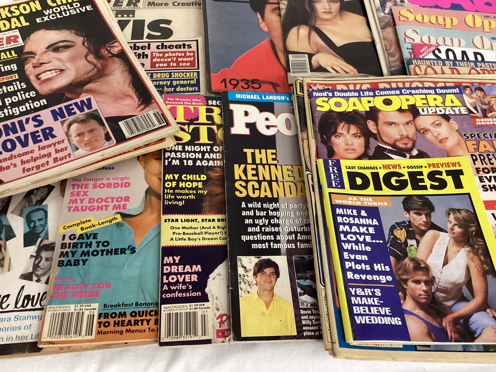 Celebrity Magazines - 6
