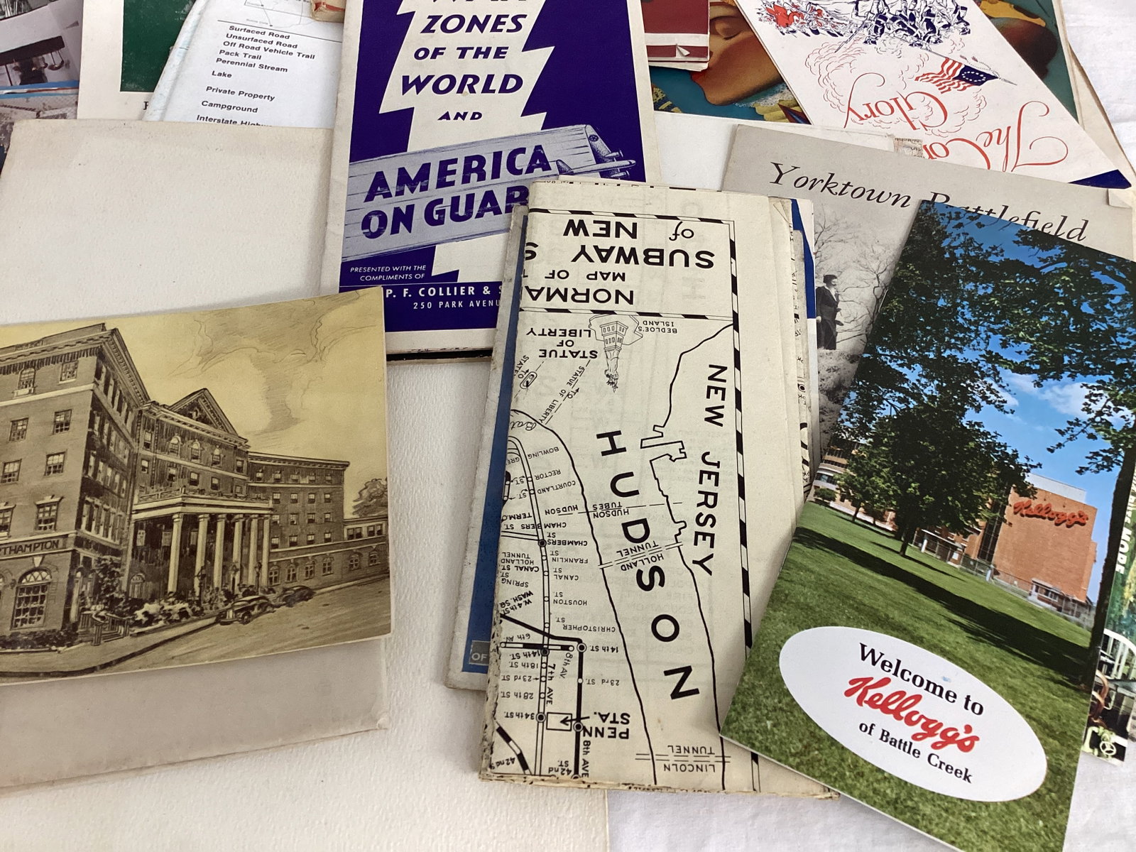Maps, Souvenir Pamphlets, Booklets, Magazines - 9