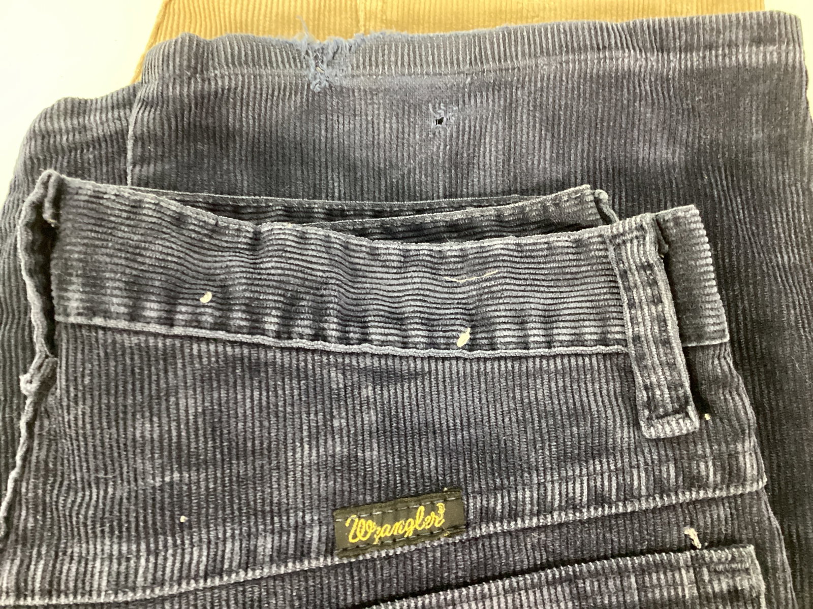 Levi's and Wrangler Jeans and Corduroys - 6