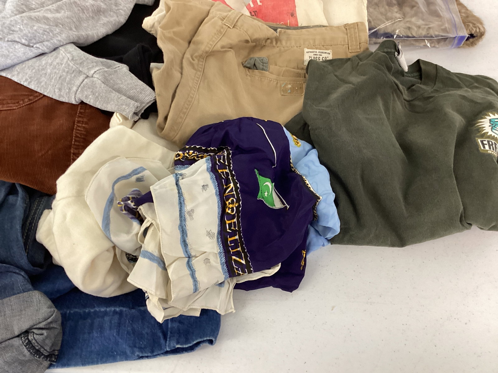 Women's and Men's Clothing - 8