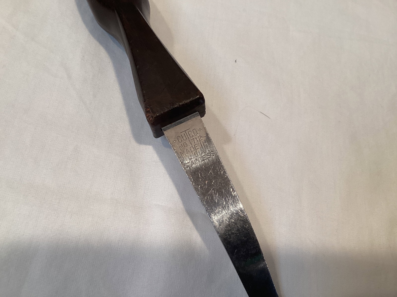 Cutco Knives, Serving Utensils, and Cutting Board - 9