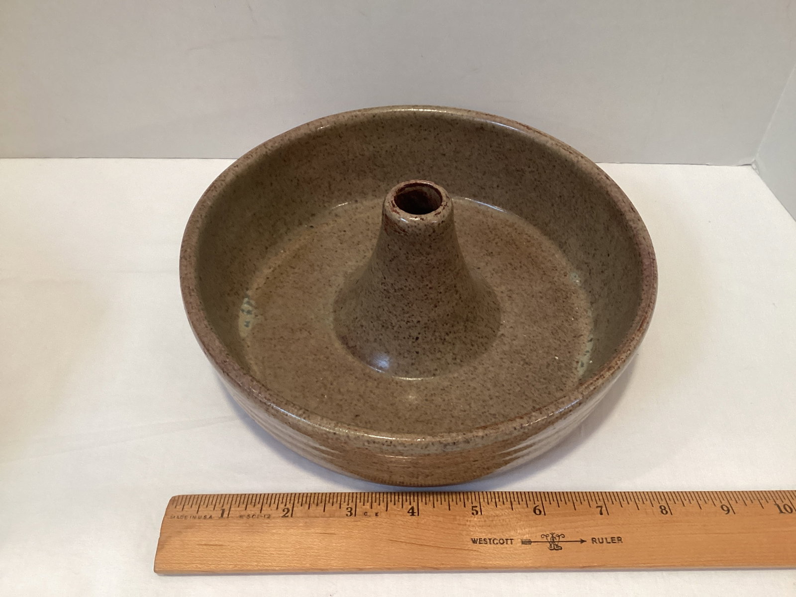 Signed Pottery Spoon Rest, Batter Bowl, and Baking Pan - 7