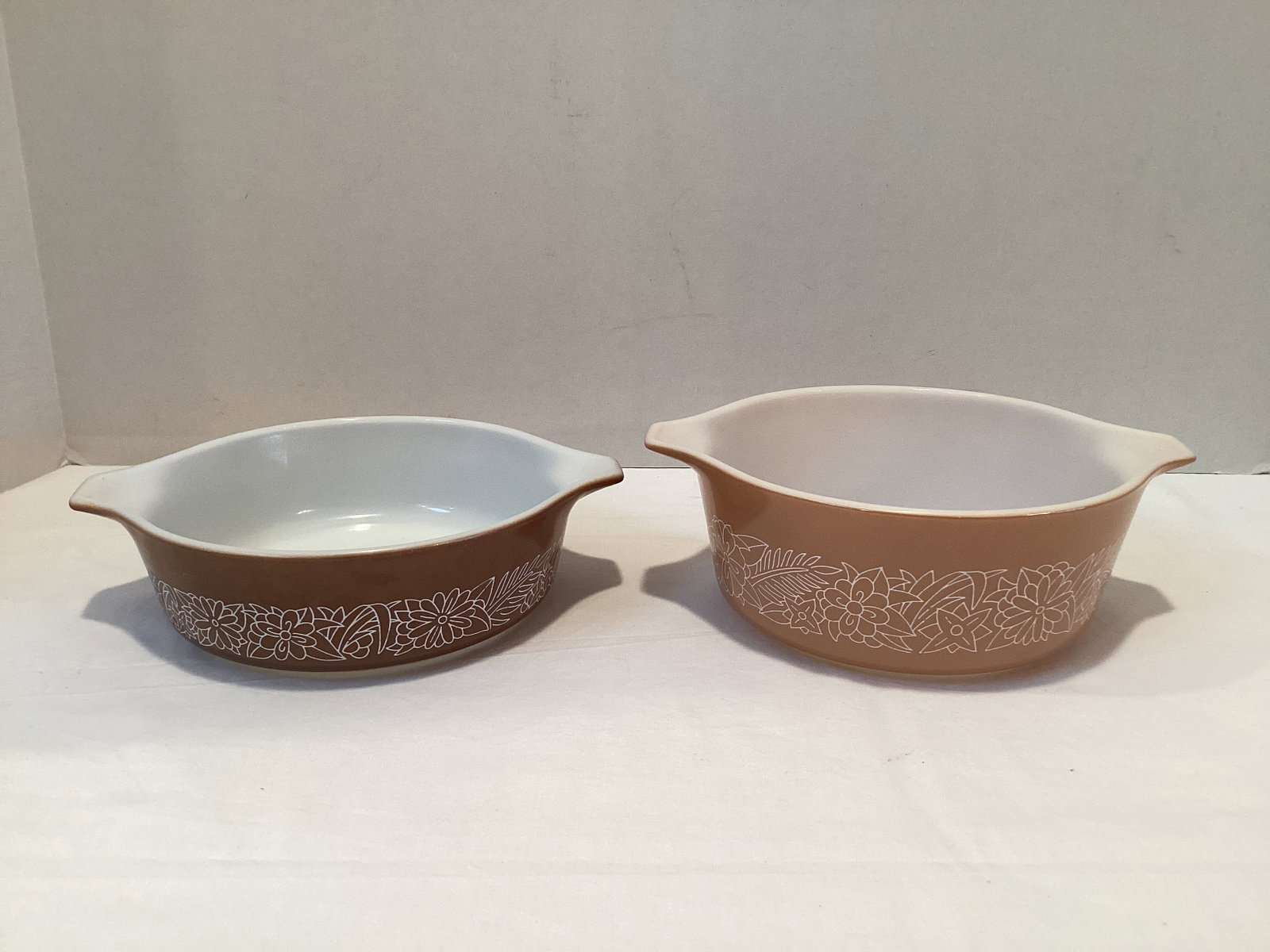 Two Pyrex Woodland Pattern Baking Dishes: 500 and 750 ml