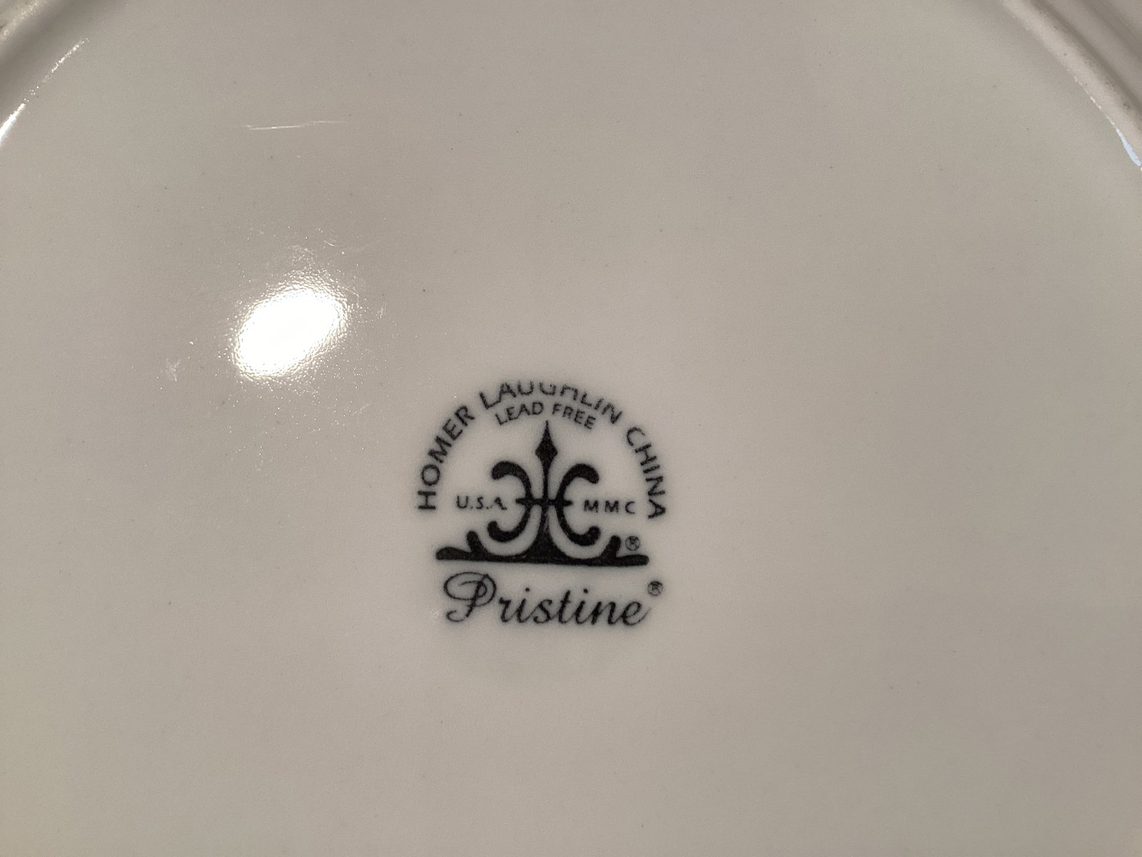 Homer Laughlin China Pristine Pattern Plates - 4